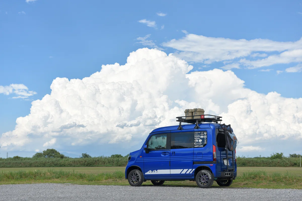 写真家とN-VAN コンビニRVパークで車中泊旅|小川兄弟