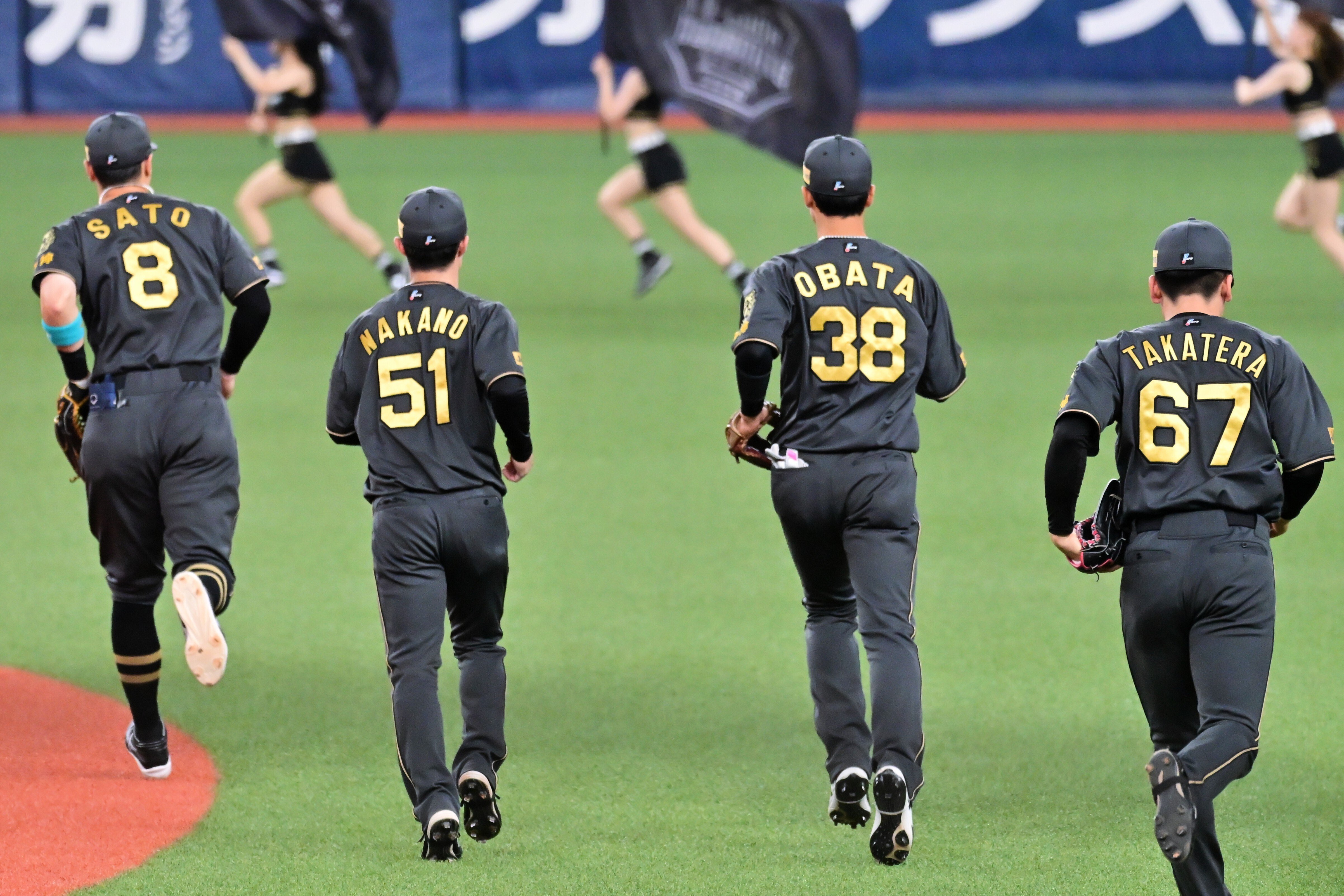 阪神タイガースB-LUCK DYNAMITE 黒 ユニフォーム 石井大智 阪神