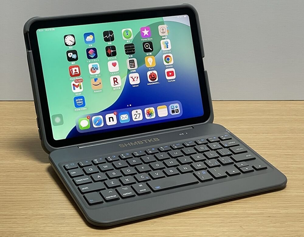 初代iPad mini Wi-Fiモデル 64GB キーボード付き 初代iPad mini Wi-Fiモデル 64GB キーボード付き Amazon