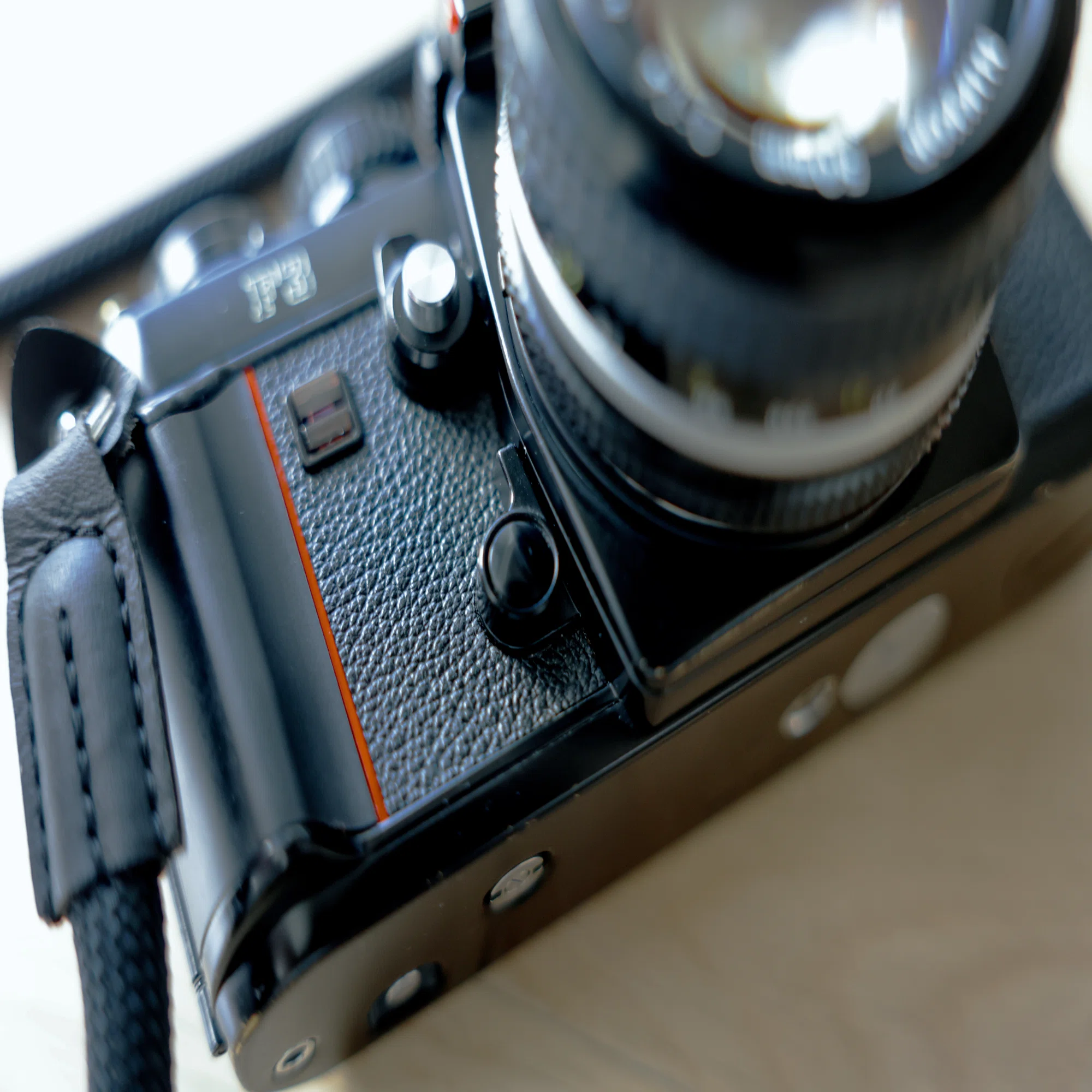 稀代のロングセラー機 Nikon F3の魅力を語る｜Arata