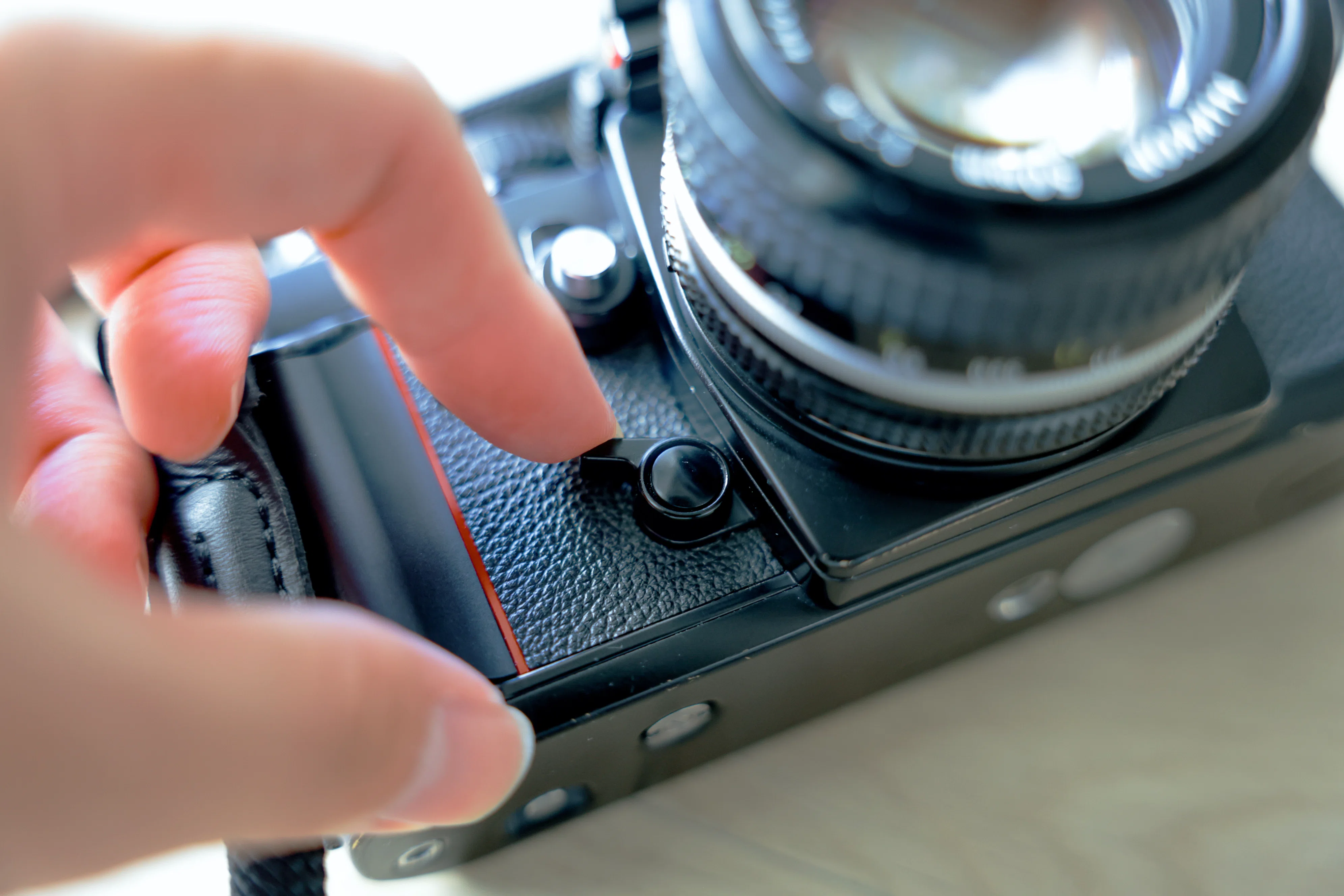 稀代のロングセラー機 Nikon F3の魅力を語る｜Arata