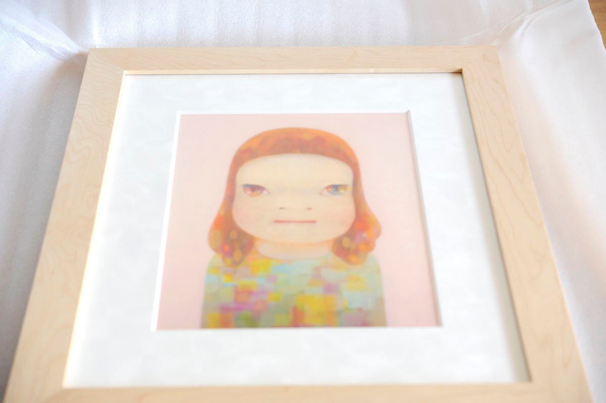 奈良美智のMiss Springを額装しました。｜ノイズキング藝術額装店