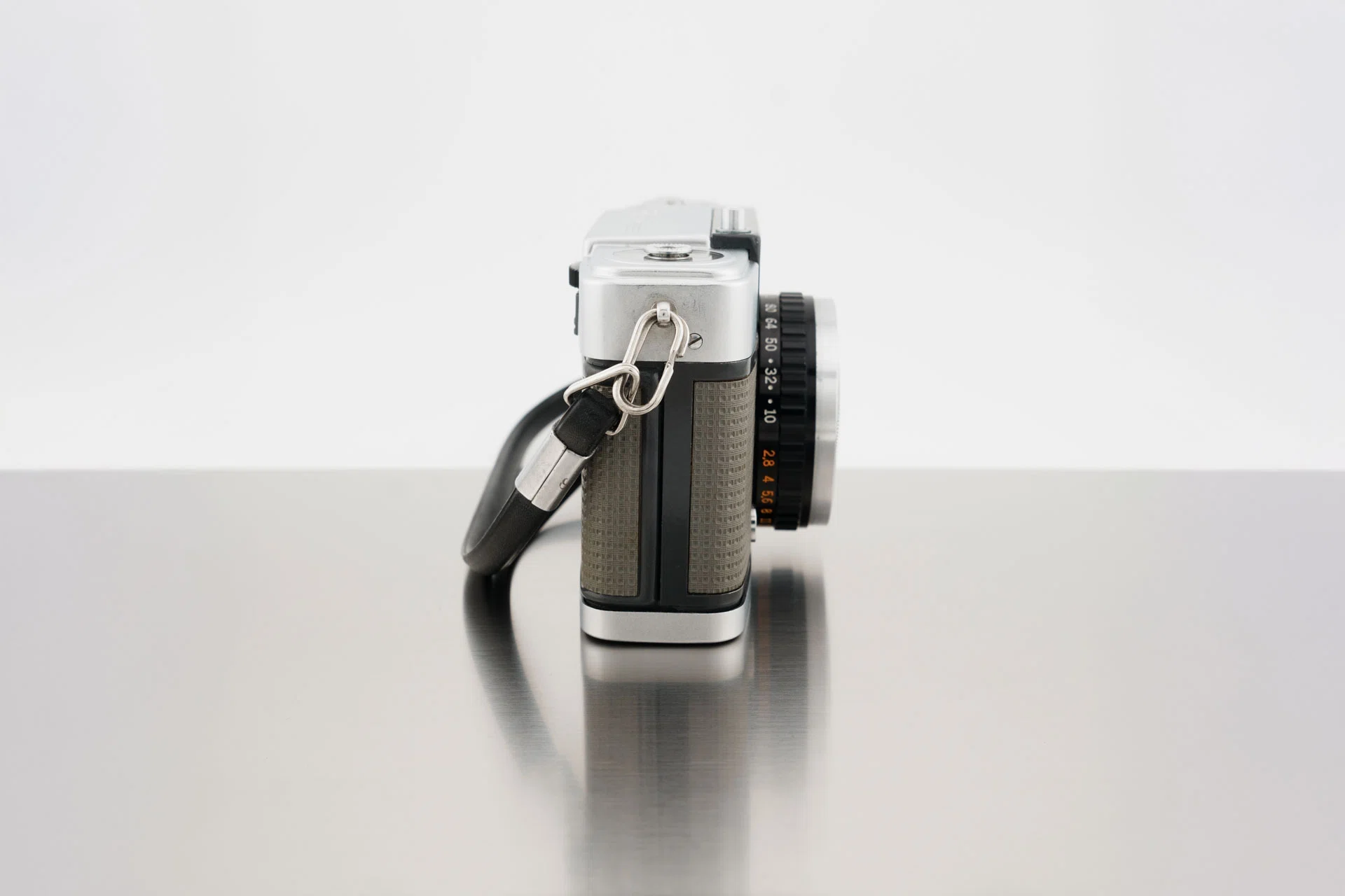 464085 撮影可 オリンパス ペン EE-S olympus pen ees OLYMPUS PEN EES｜レトロカメララボ京都