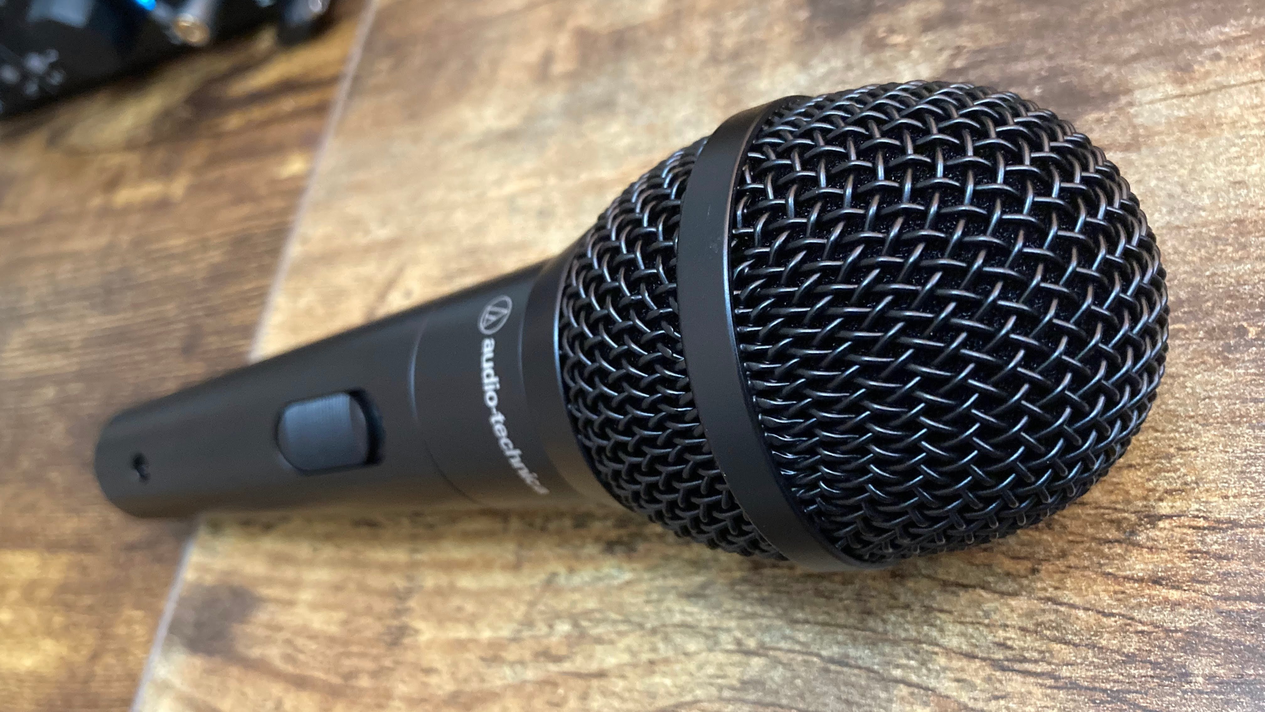 星3.7？オーディオテクニカ製マイク ATR1300xの使用感とAmazonレビュー