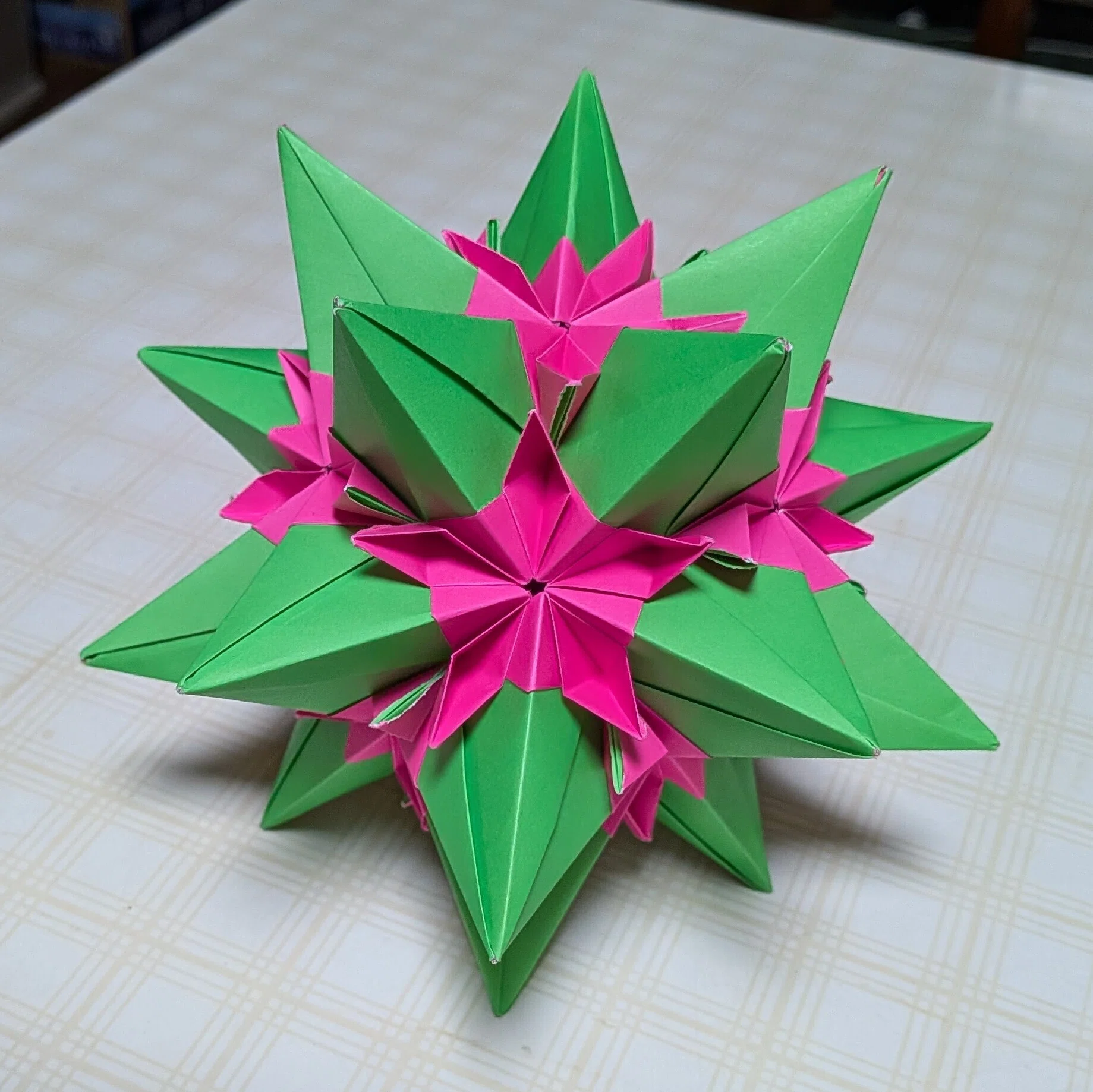 折り紙 4度目の『花寄せ』｜ScotchEgg
