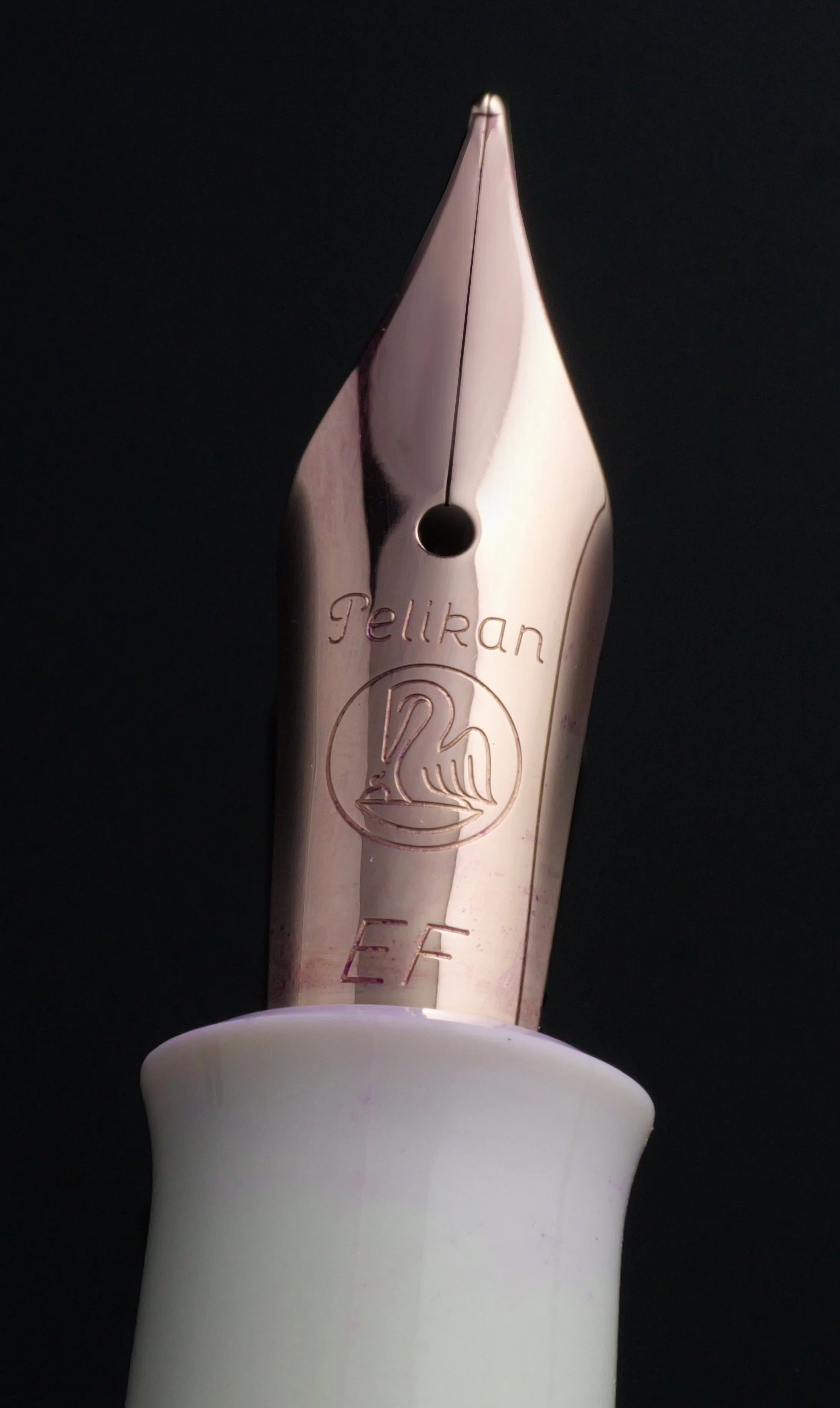 妻に贈る美しきペリカン：Pelikan Classic M200 Copper Rose Gold