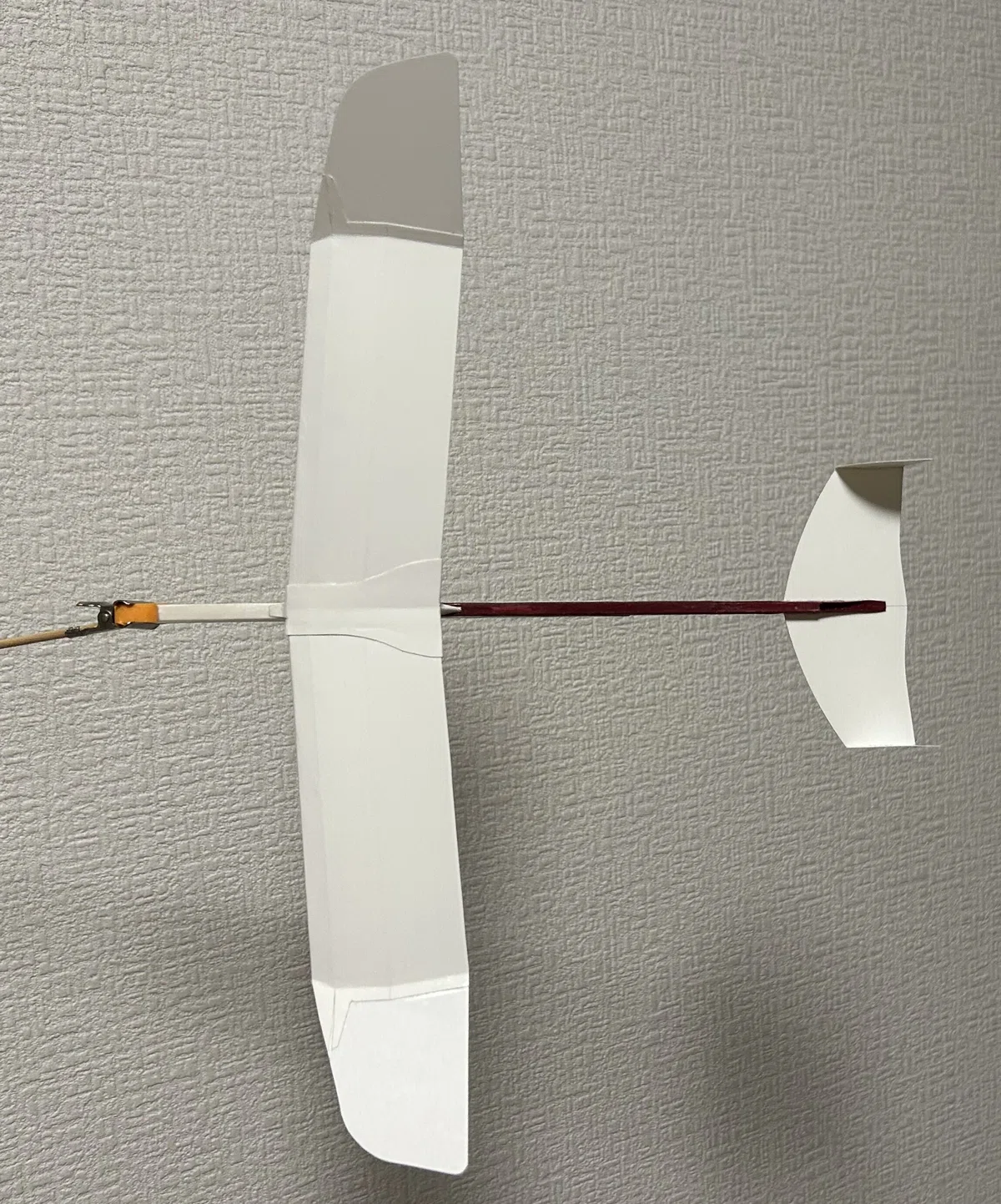 【紙飛行機】矩形翼(テーパーのない主翼)の機体|重力に反して