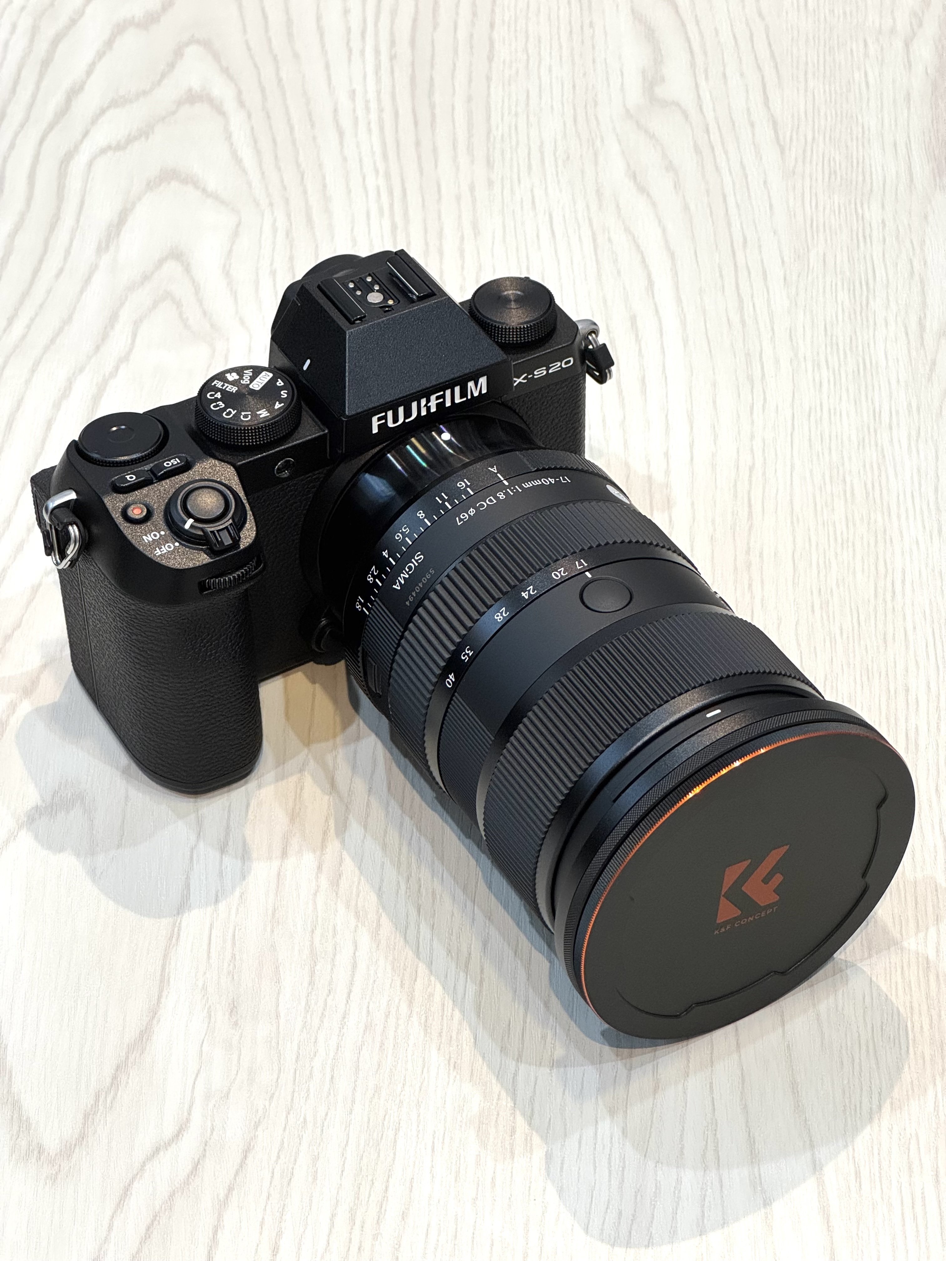 ♥︎◇ケース付き♪ ◇超広角レンズ ◇SIGMA 17-35ｍｍ canon ♥︎◇ケース付き♪ ◇超広角レンズ ◇SIGMA 17-35mm canon