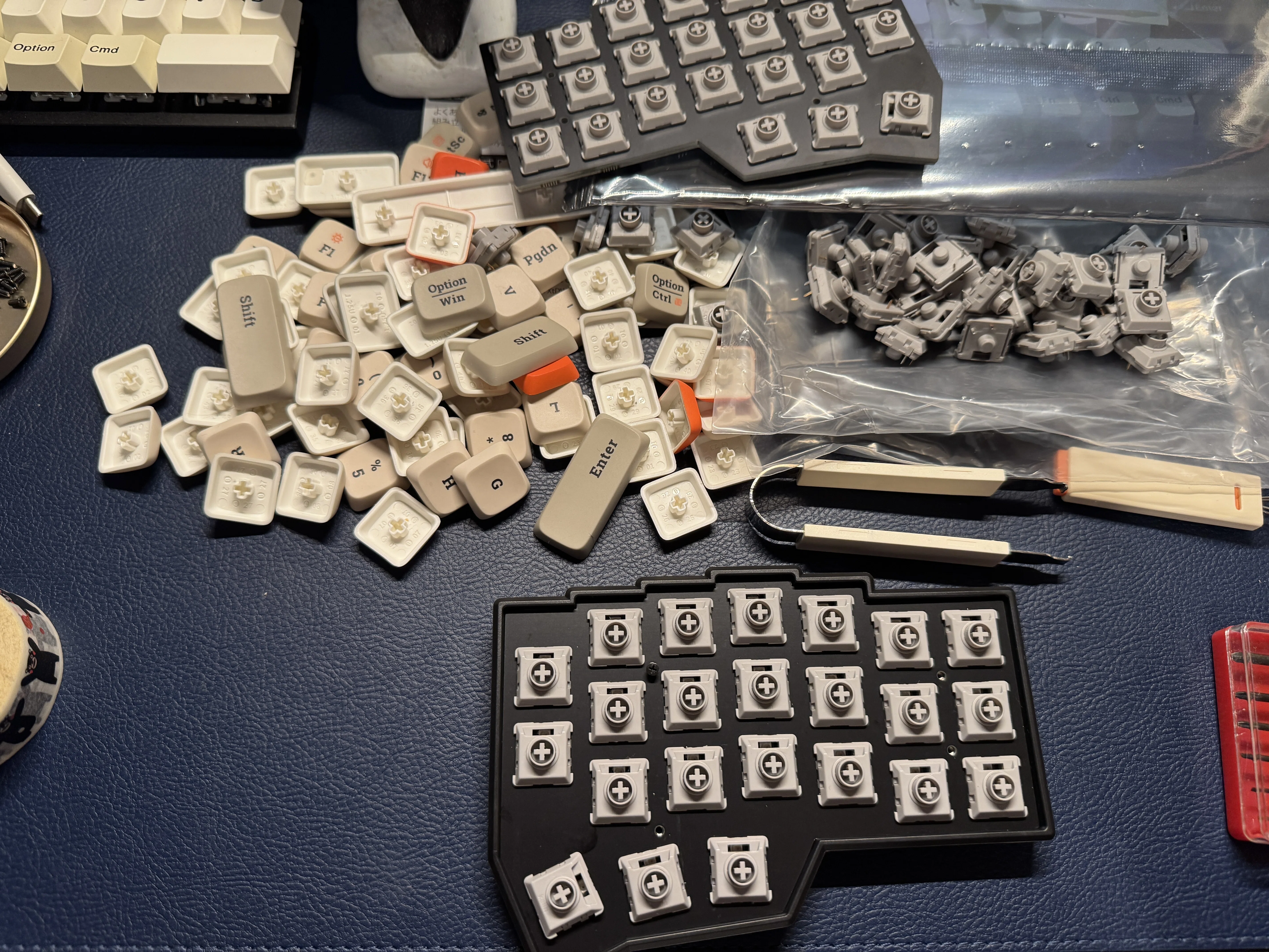Corne V4 Chocolateを購入したから組み立てと打鍵感チェック｜サーシュ