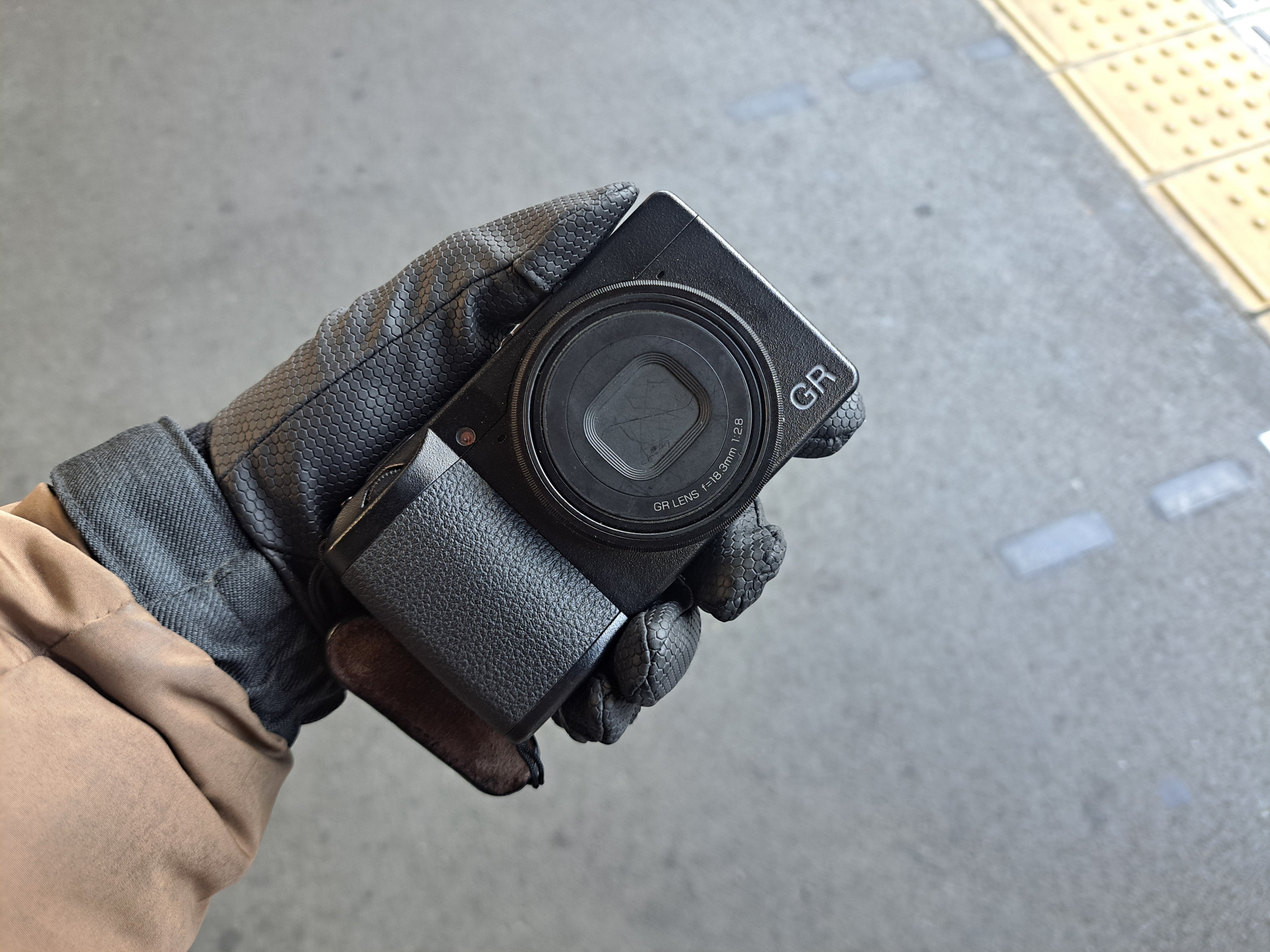 カメラ偏愛告白記 ①RICOH GRIII｜GR宮前