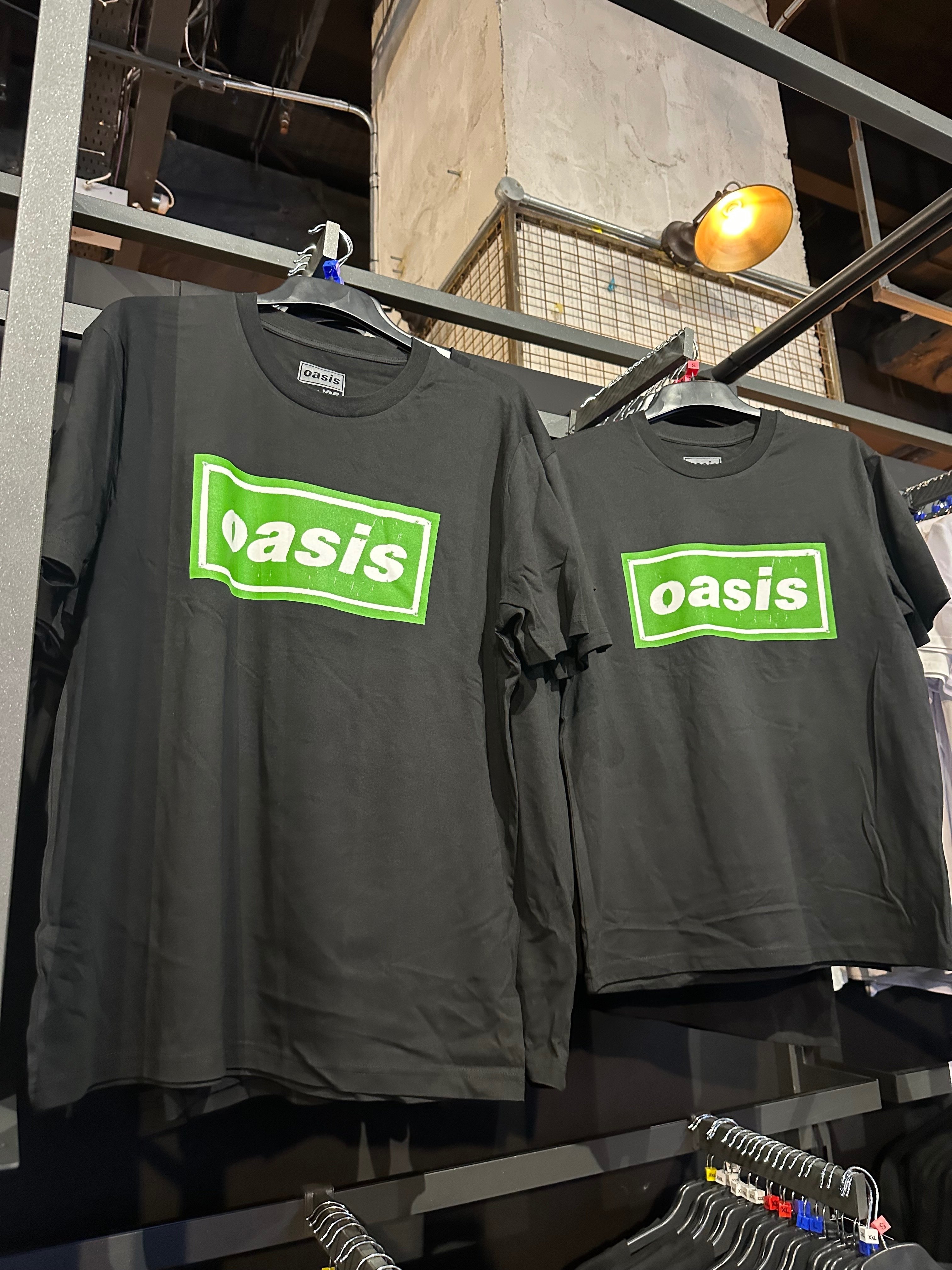 【現地限定】oasis live '25 アイルランド　ダブリン公演　Tシャツ OasisのPOP UPストア｜サラミのダブリン日記