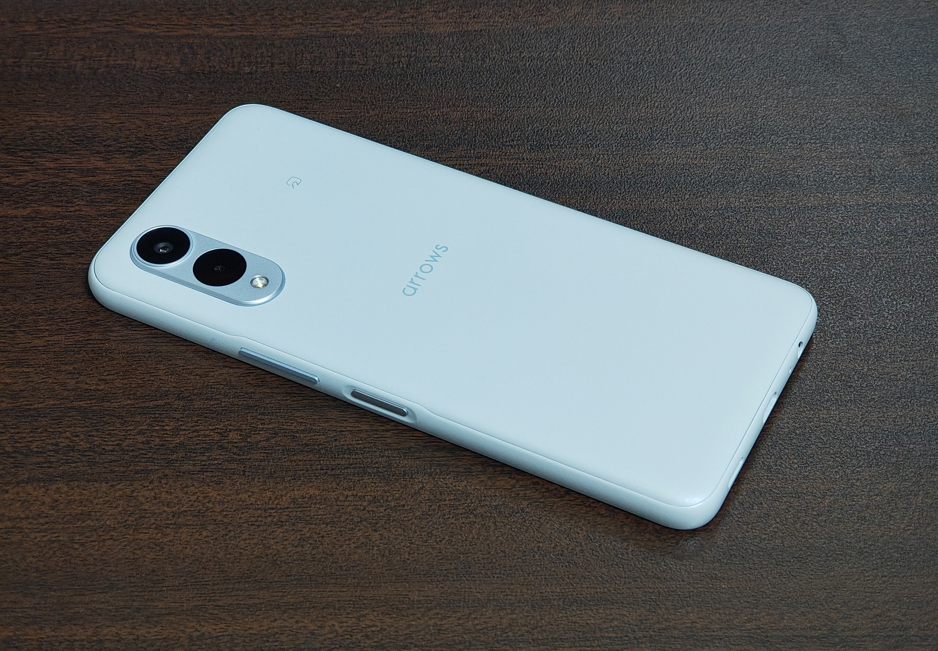 arrows We2 レビュー。一括1円の防水スマホ、とにかく安く買うならアリ