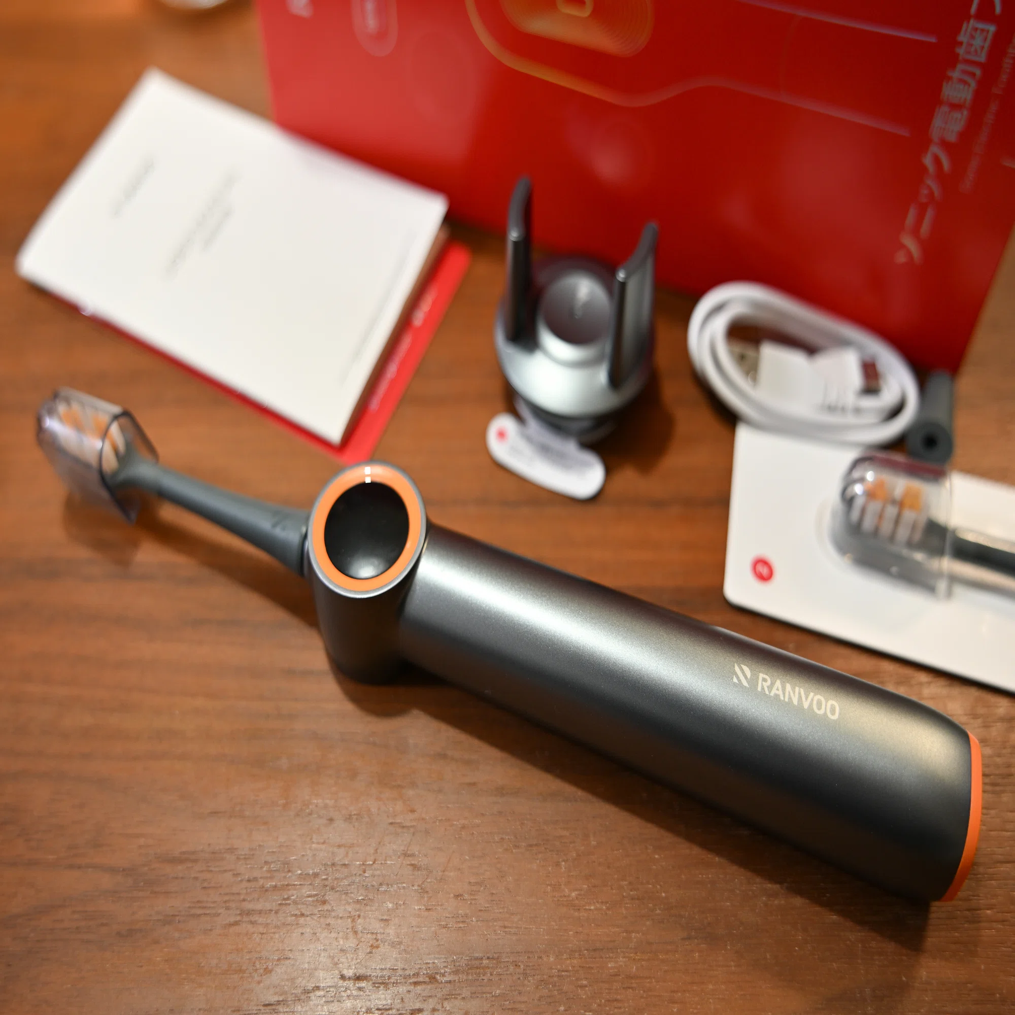 レビュー品】RANVOO 電動歯ブラシ — バブルソニックで“360°徹底洗浄”が 