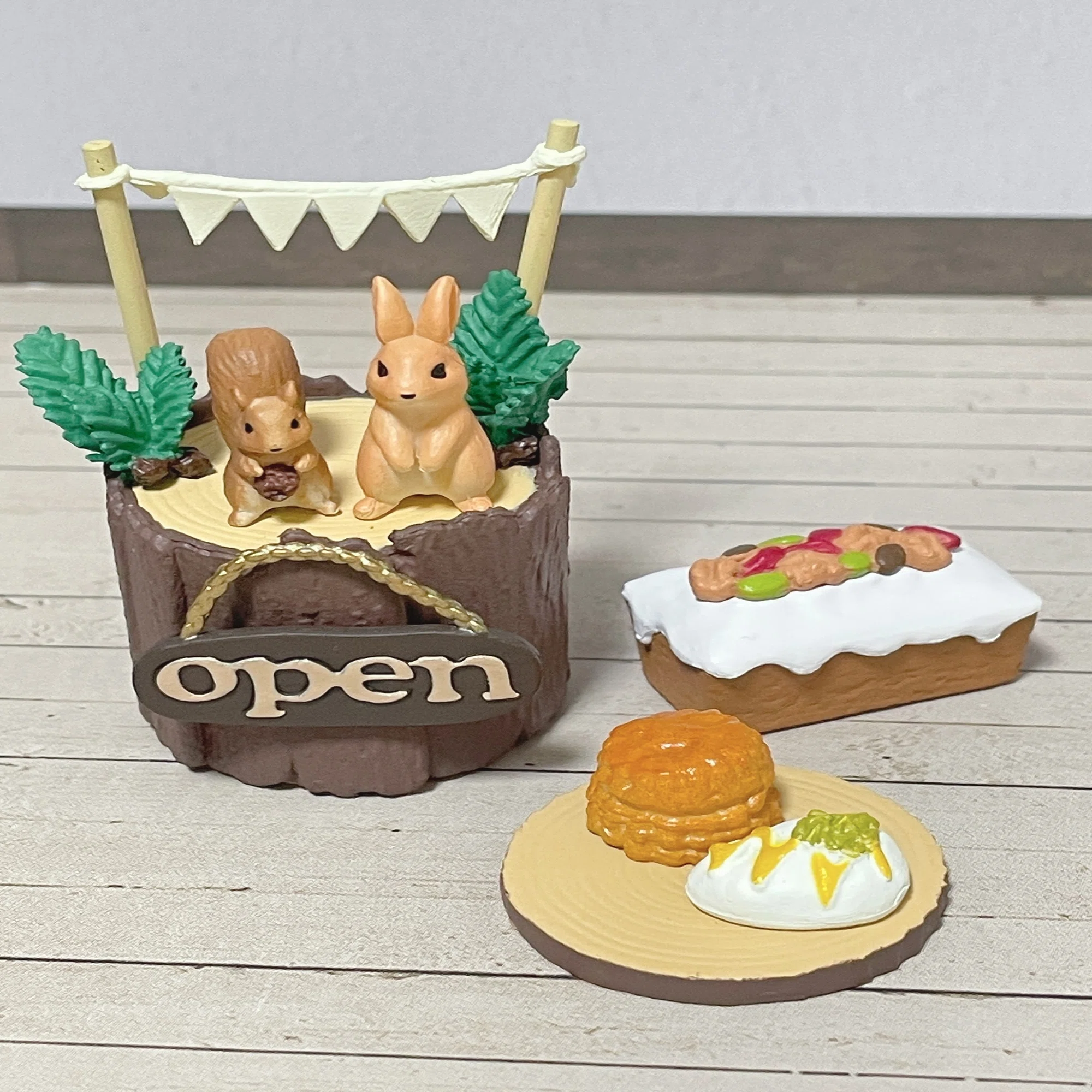 リーメント】こもれびの森のケーキ屋さん｜ette**小さな世界の住人?