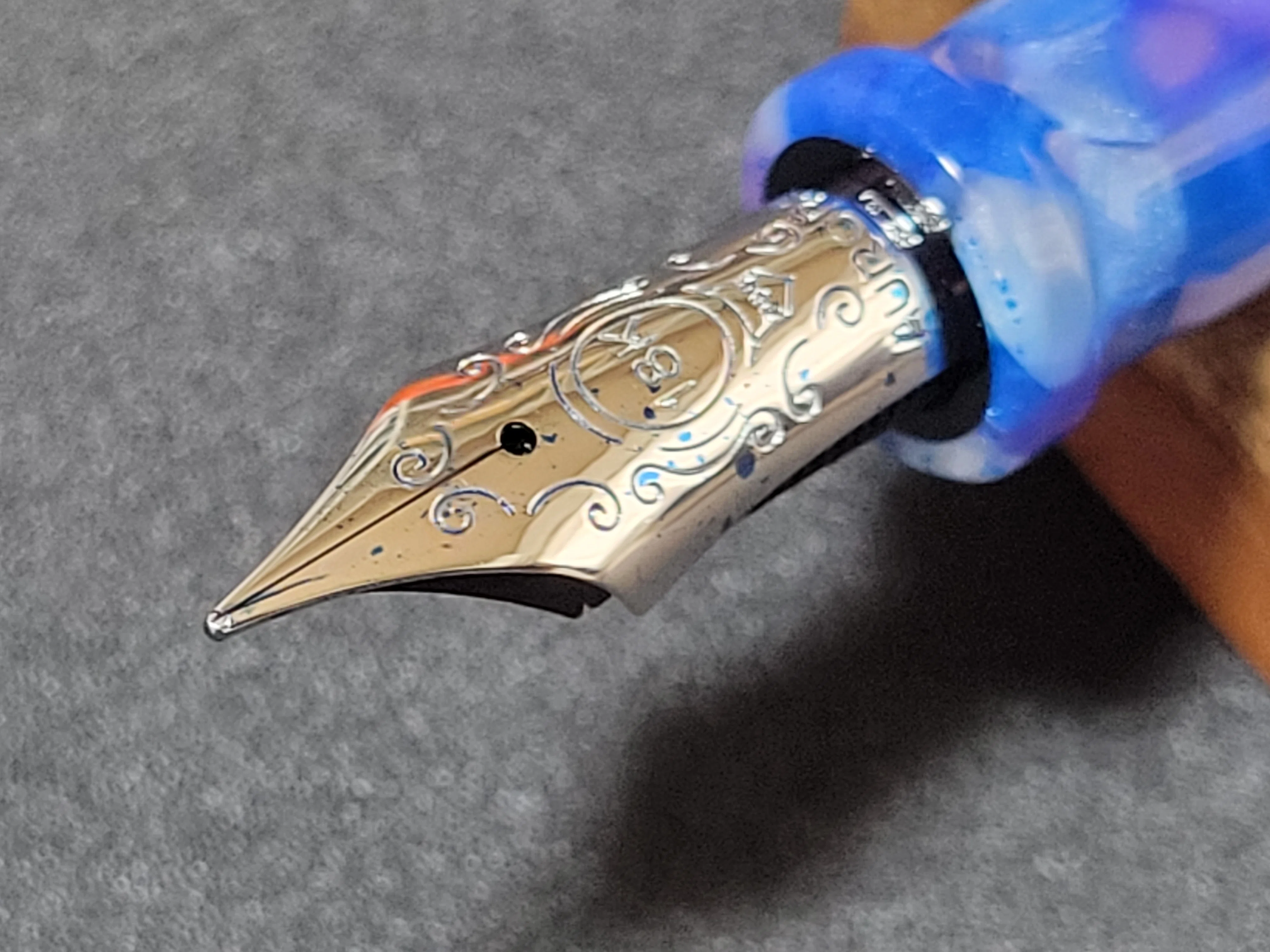 アウロラ オプティマ カレイドスコーピオ ルーチェブルーを1週間使って