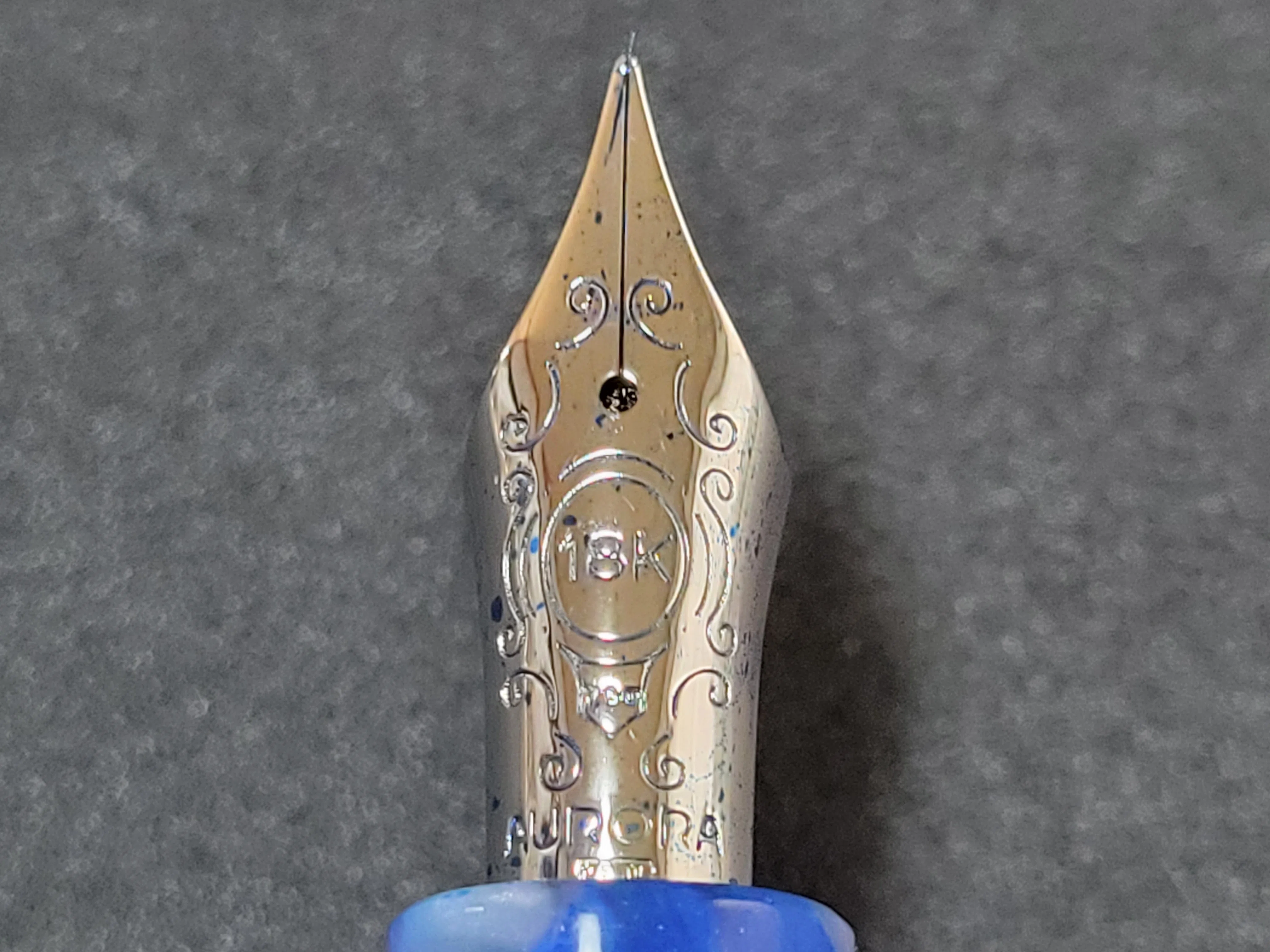 アウロラ オプティマ カレイドスコーピオ ルーチェブルーを1週間使って