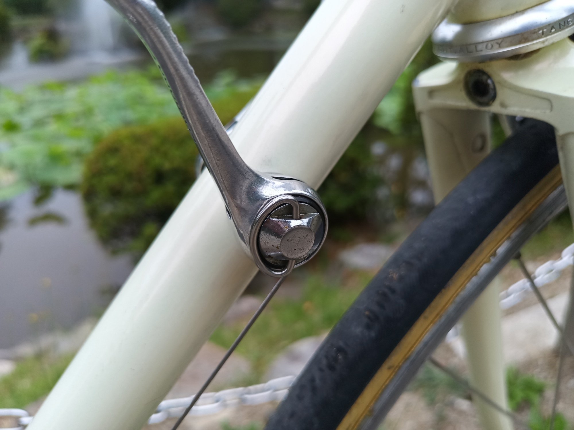 クロモリフレームの「しなやかさ」に関する一考察 （サイスポ2025年9月