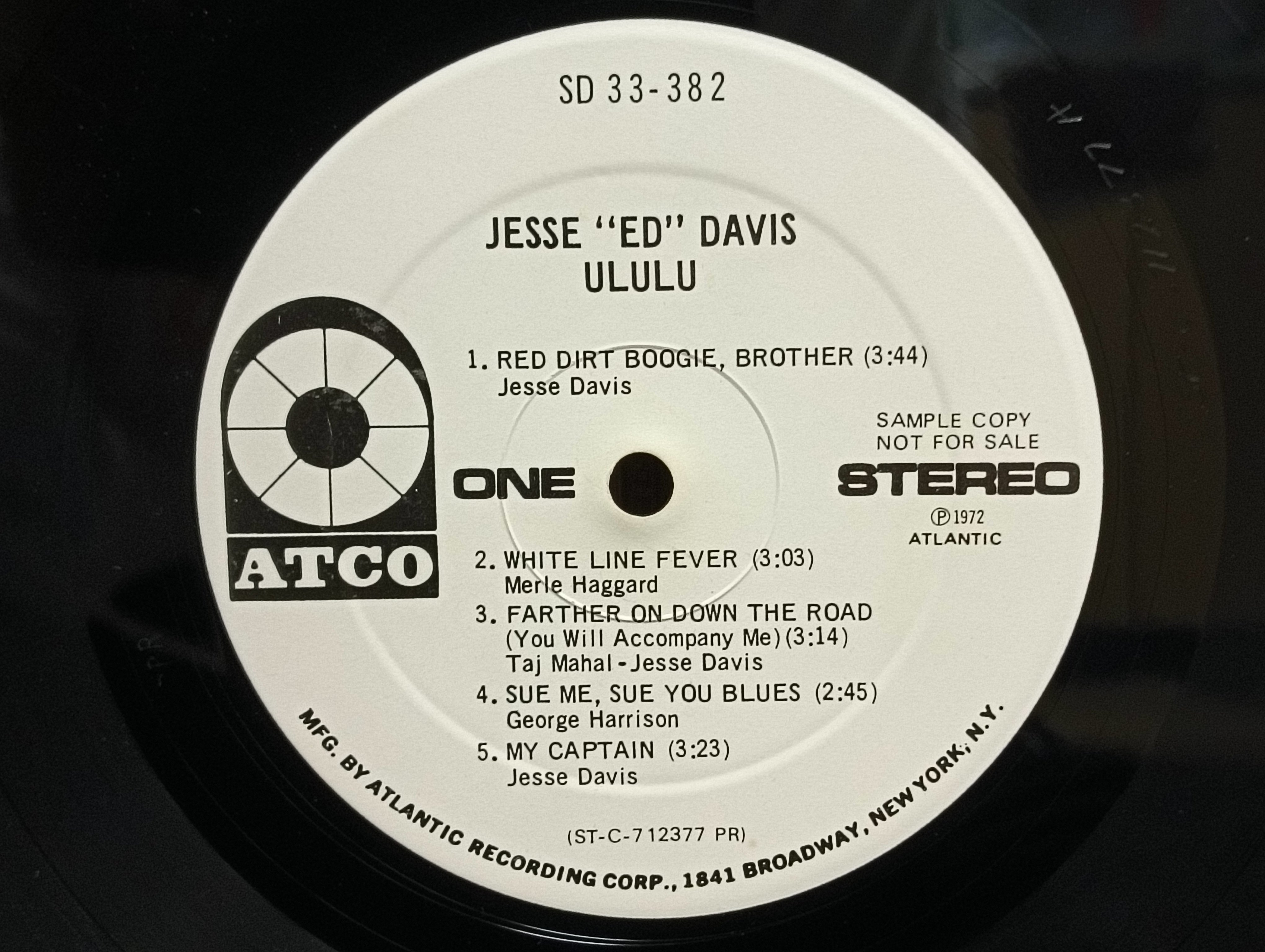 Ululu】(1972) Jesse Ed Davis 朴訥とした人柄が滲み出るスワンプ