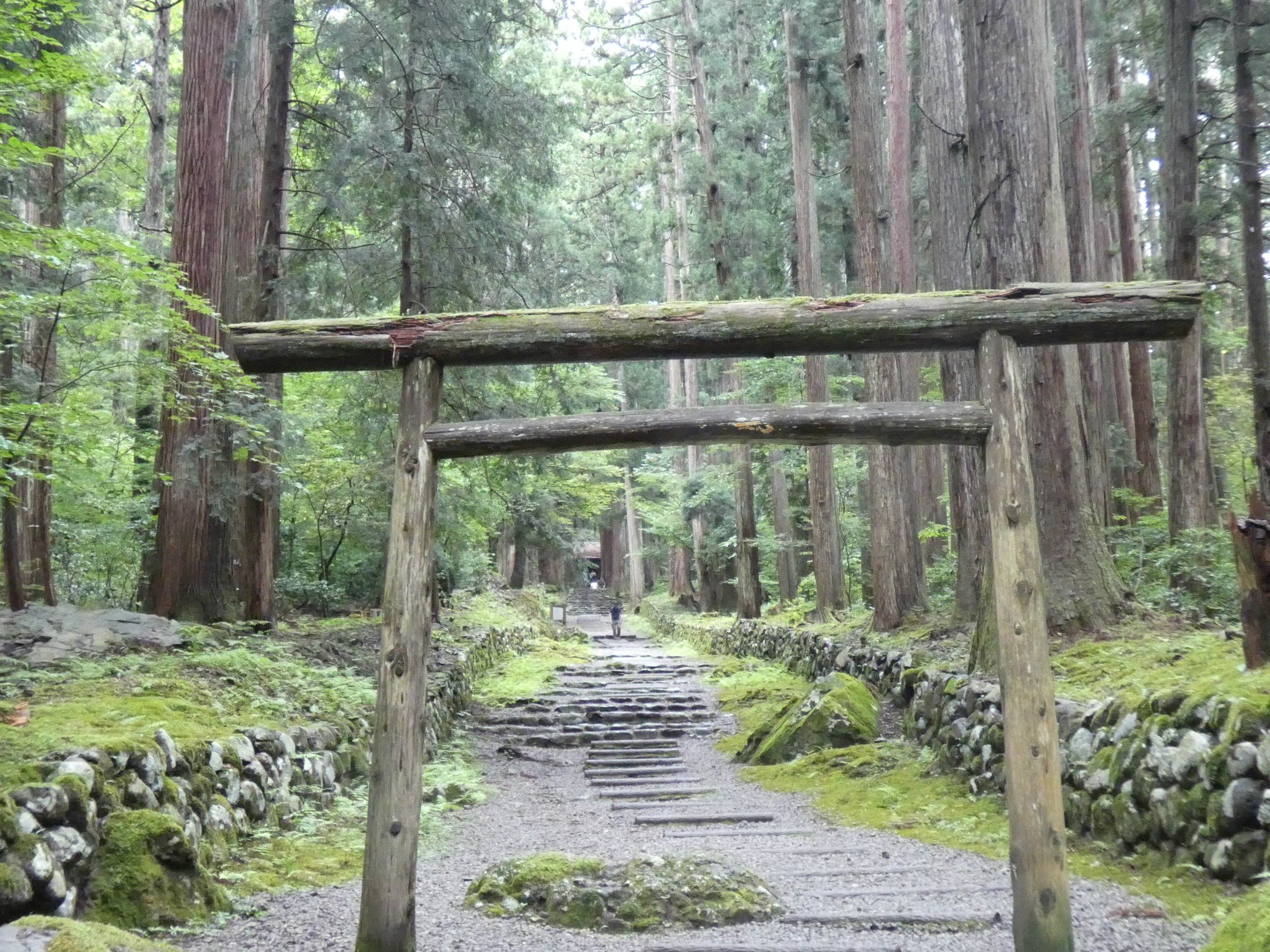 福井旅行2日目：平泉寺白山神社｜さともん