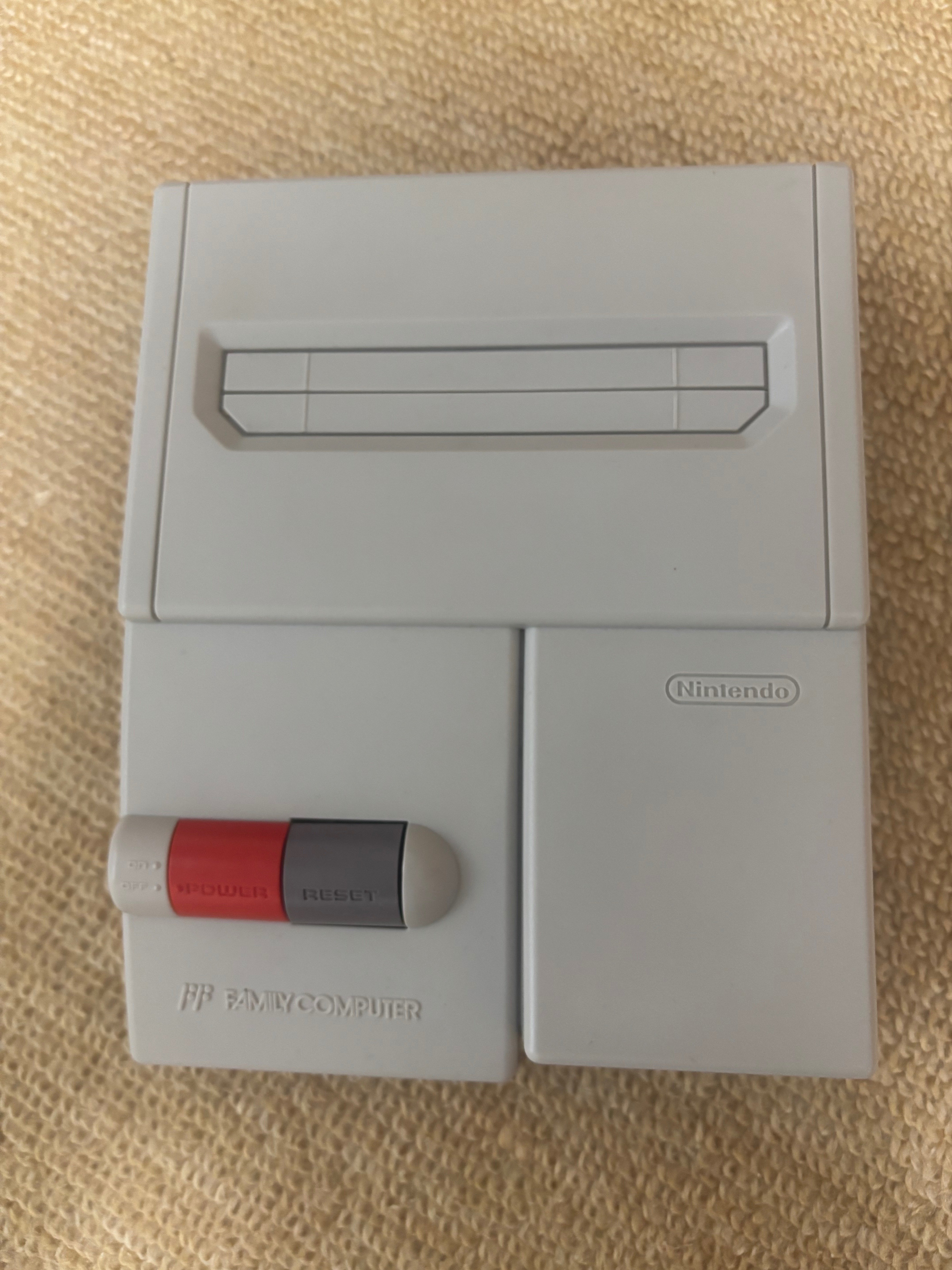 20年ぶりにファミコンを起動してみた｜ひらこう
