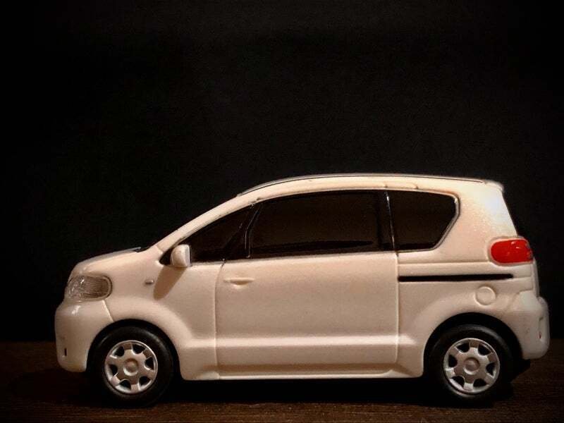 トヨタ ポルテ カラーサンプルノベルティ｜てOのミニカー日記。