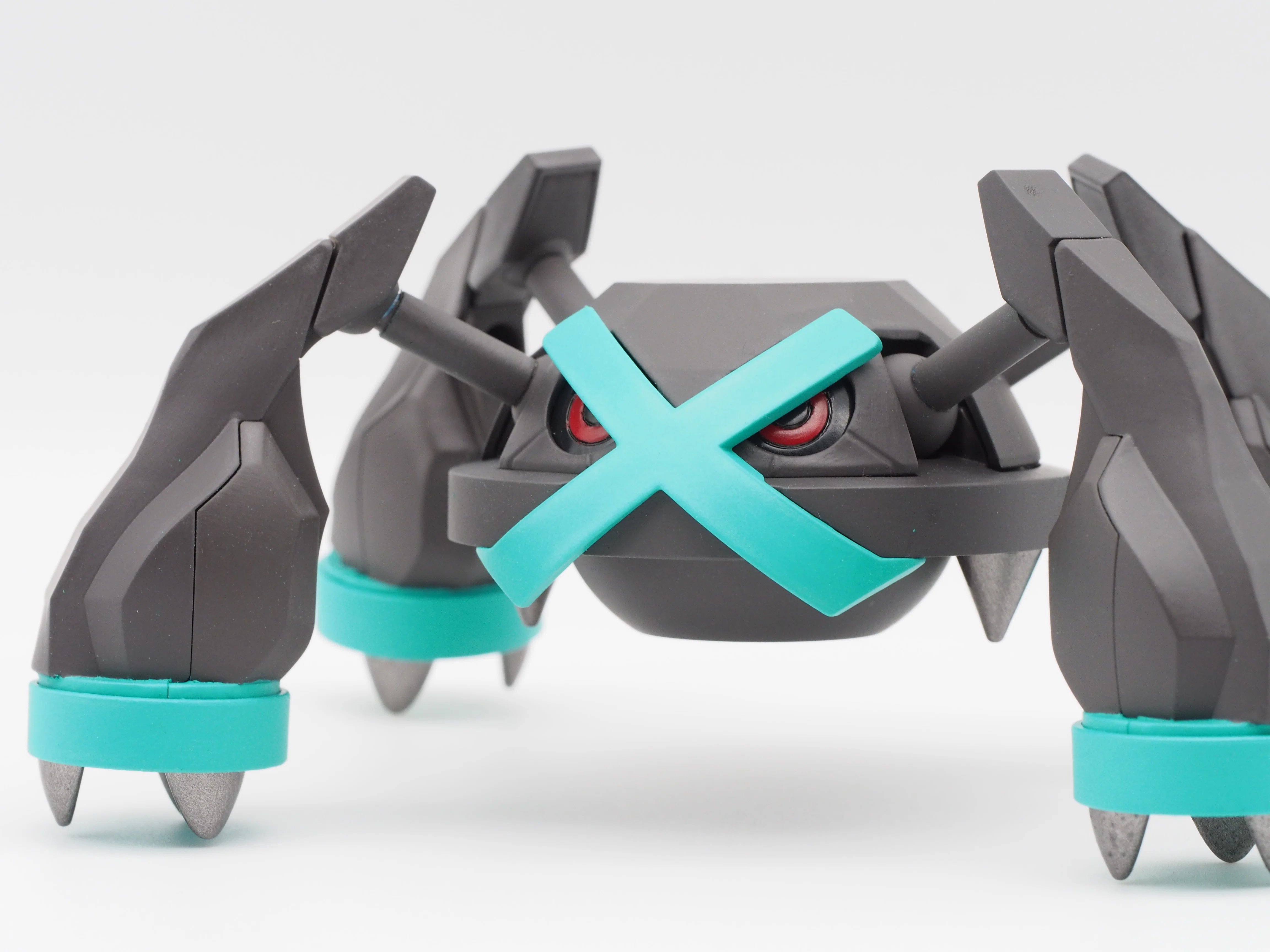 【塗装完成品】色違いメタグロス　メタリックグラデ　一点もの　ポケプラ メタグロス プラモデル 塗装 ポケプラ メタグロスをメッキ調塗装で塗っ