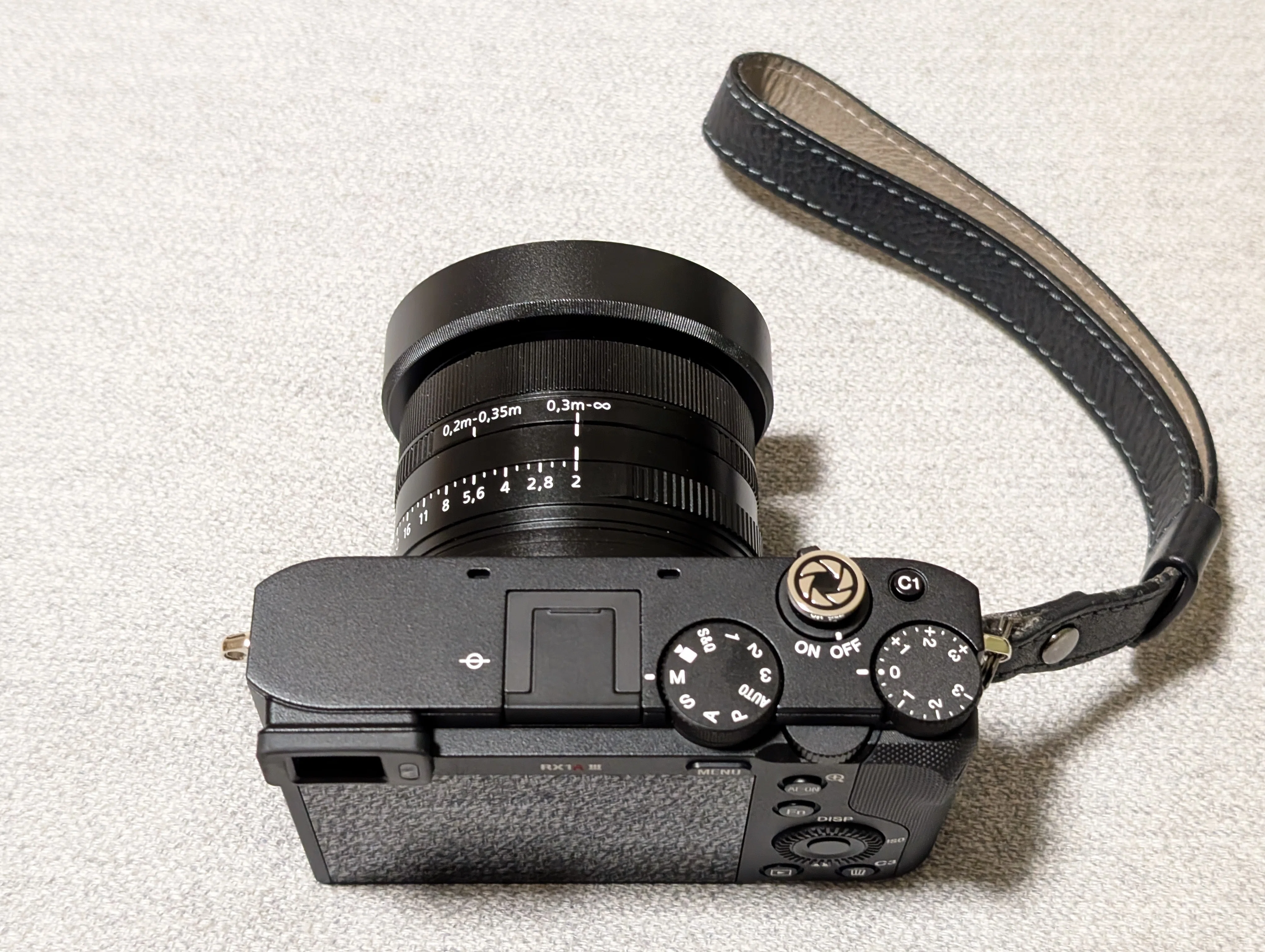 SONY RX1RⅢ用レンズフードあれこれ｜アマクサ