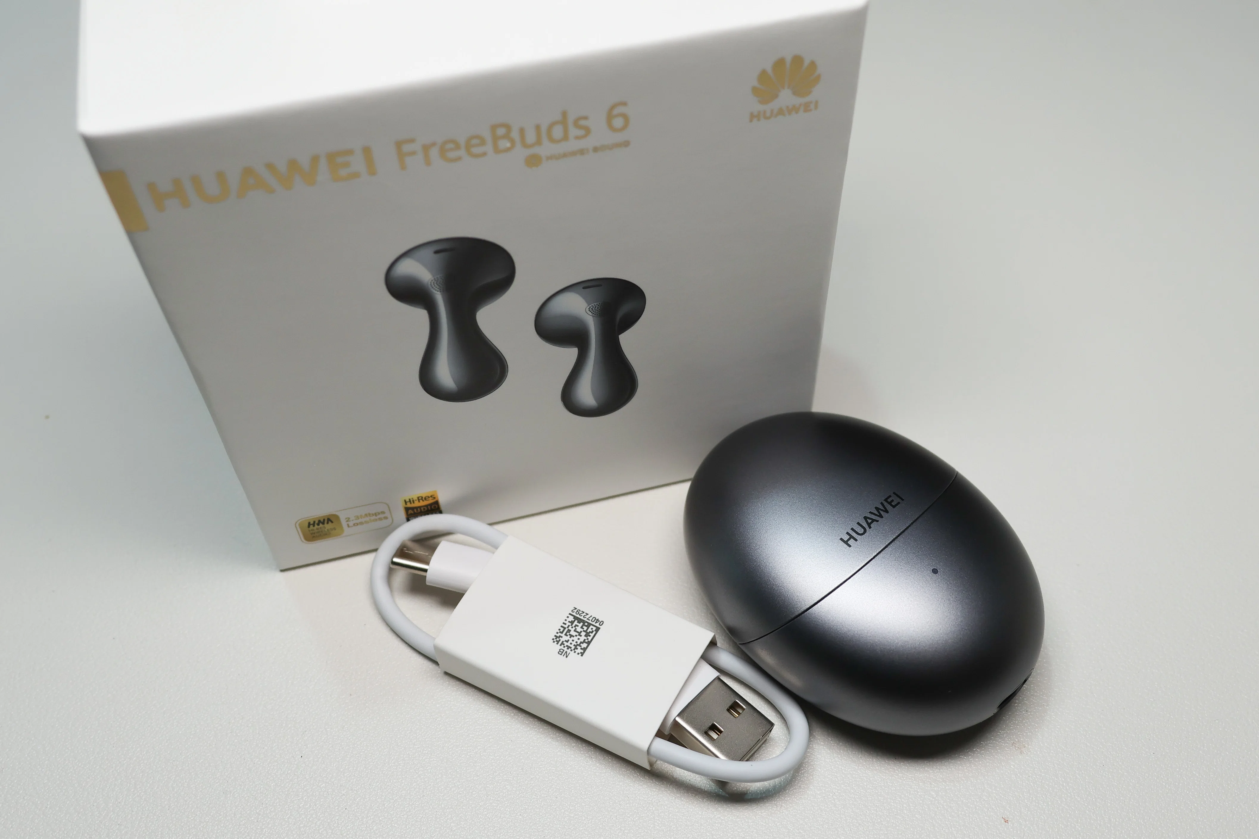 レビュー品】HUAWEI FreeBuds 6を使って分かった、軽さと音質の両立が