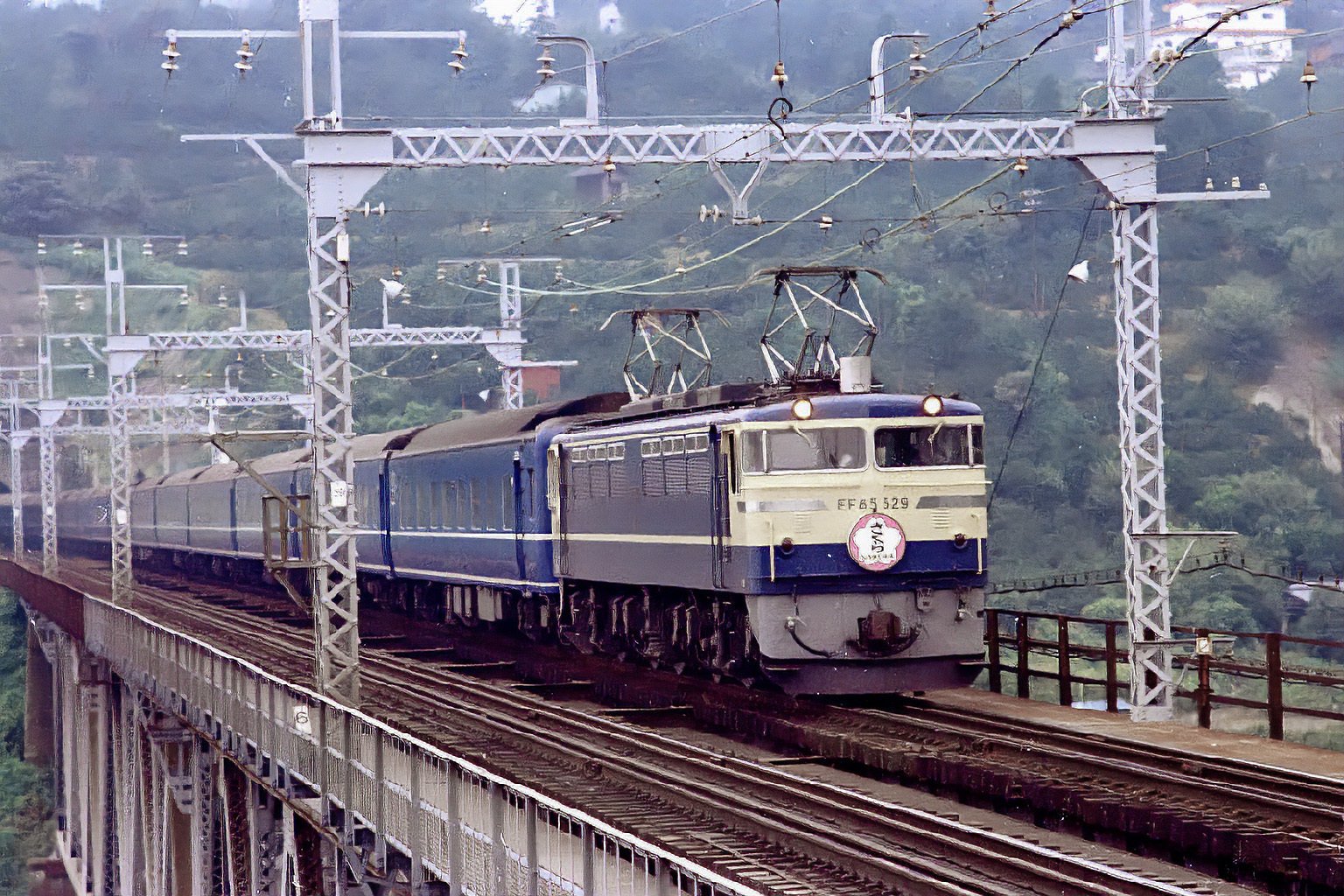 v064, 東海道本線 根府川橋梁 （1975年）｜ひろやん