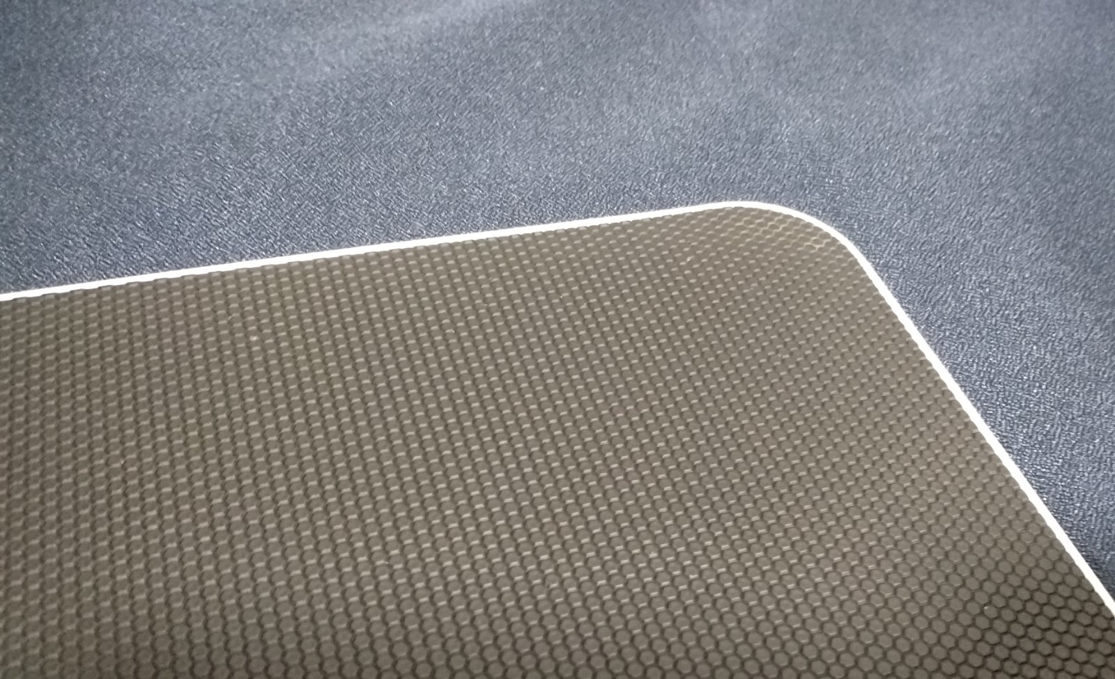 SOKU - FUJIN Limited Edition Glasspad ちょうどいい、がここにある