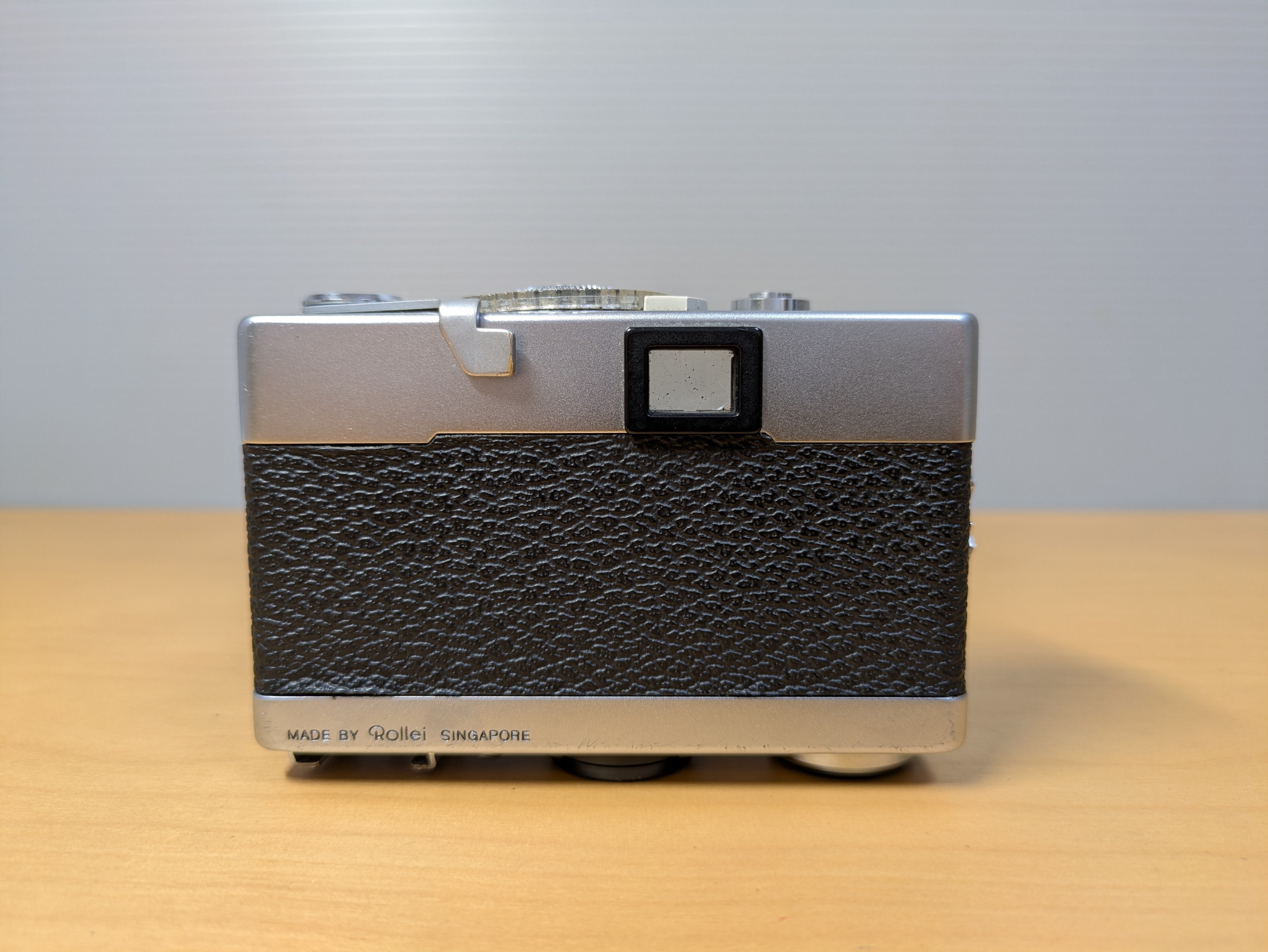 懐中カメラ Rollei B35｜山にも街にも持ち出しやすいコンパクト