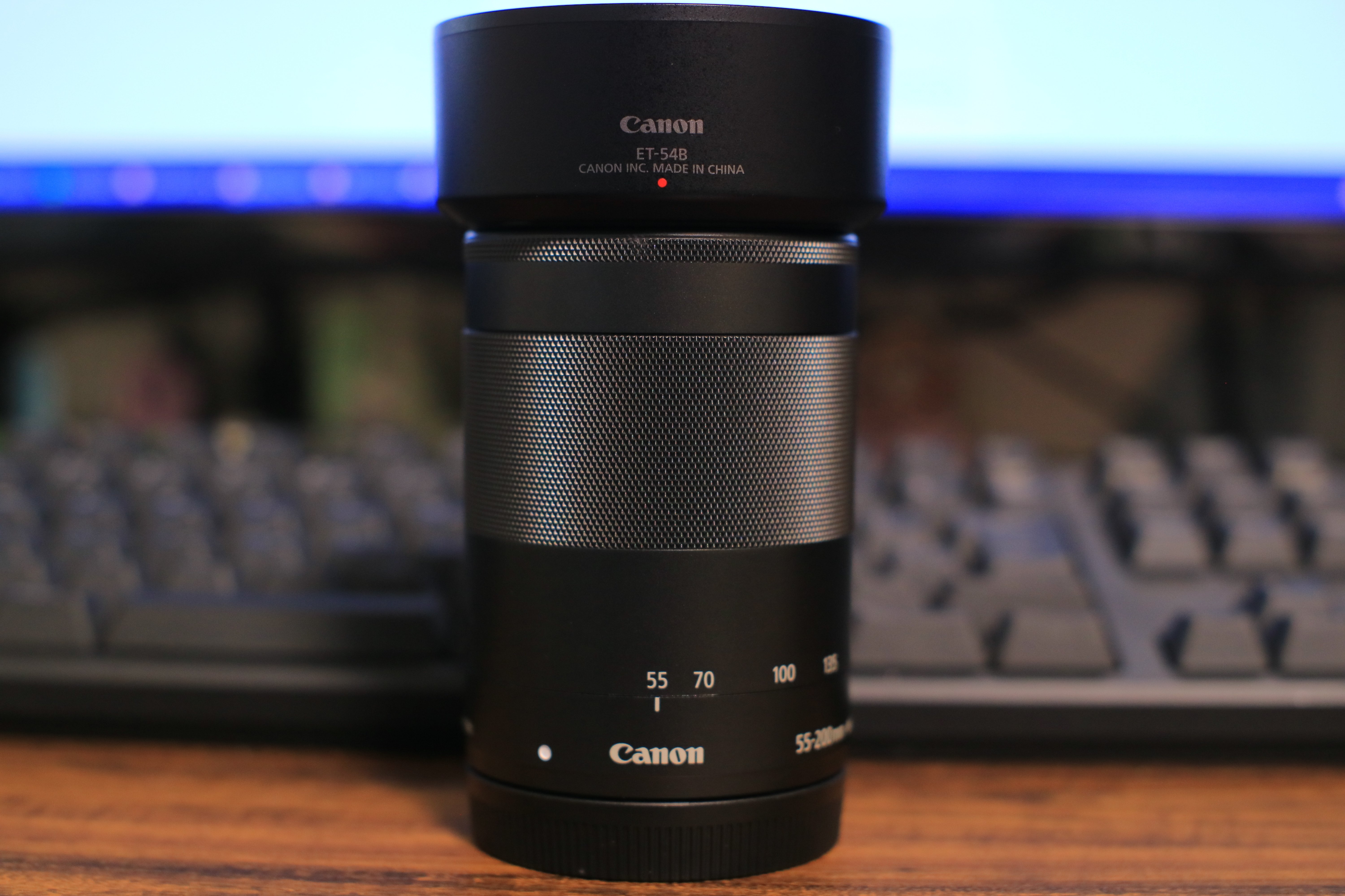 Canon カメラレンズ EF-M55-200 IS STM キヤノン、EOS Mシリーズ用の望遠レンズ「EF-M55-200mm F4.5-6.3
