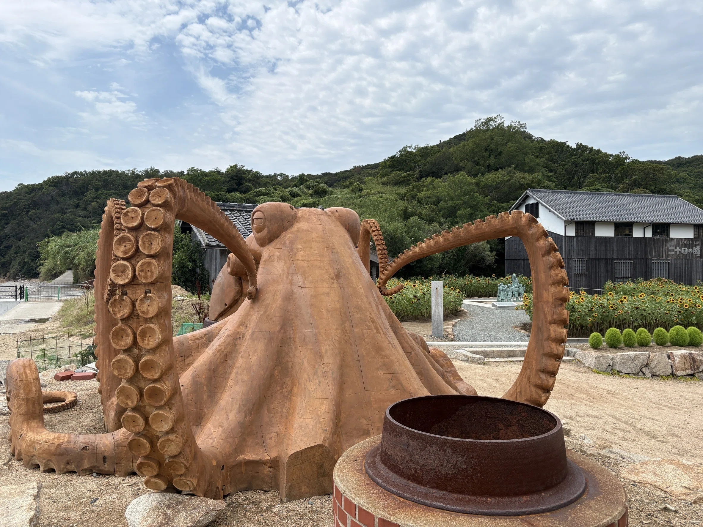 瀬戸芸2025｜小豆島1日目：エンジェルロードと、醤の香りに誘われて