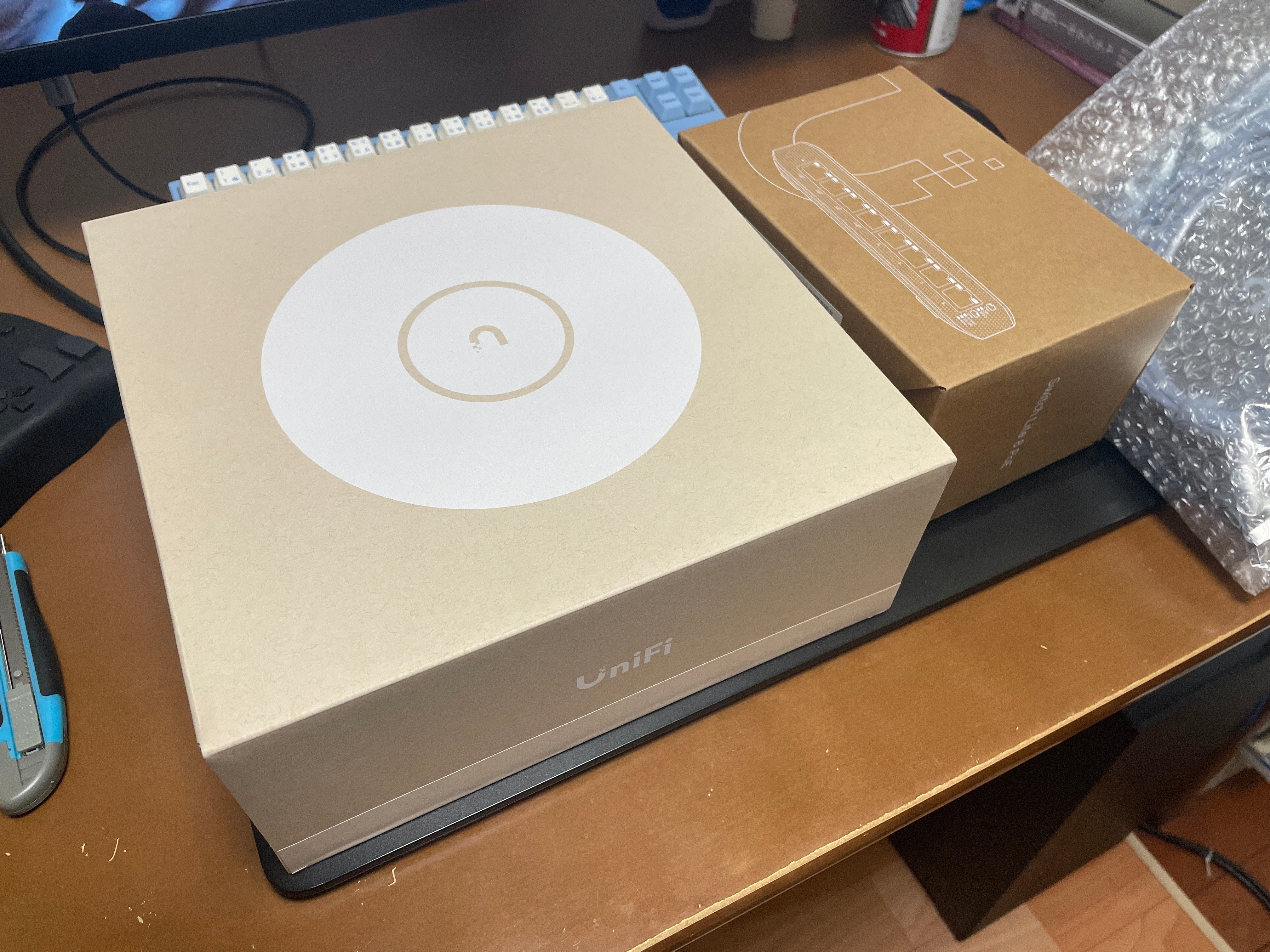 Ubiquiti のネットワーク機器を既存ルーターにノータッチで導入する