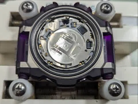 CASIO】G-SHOCK DW9900 電池交換｜富屋時計店