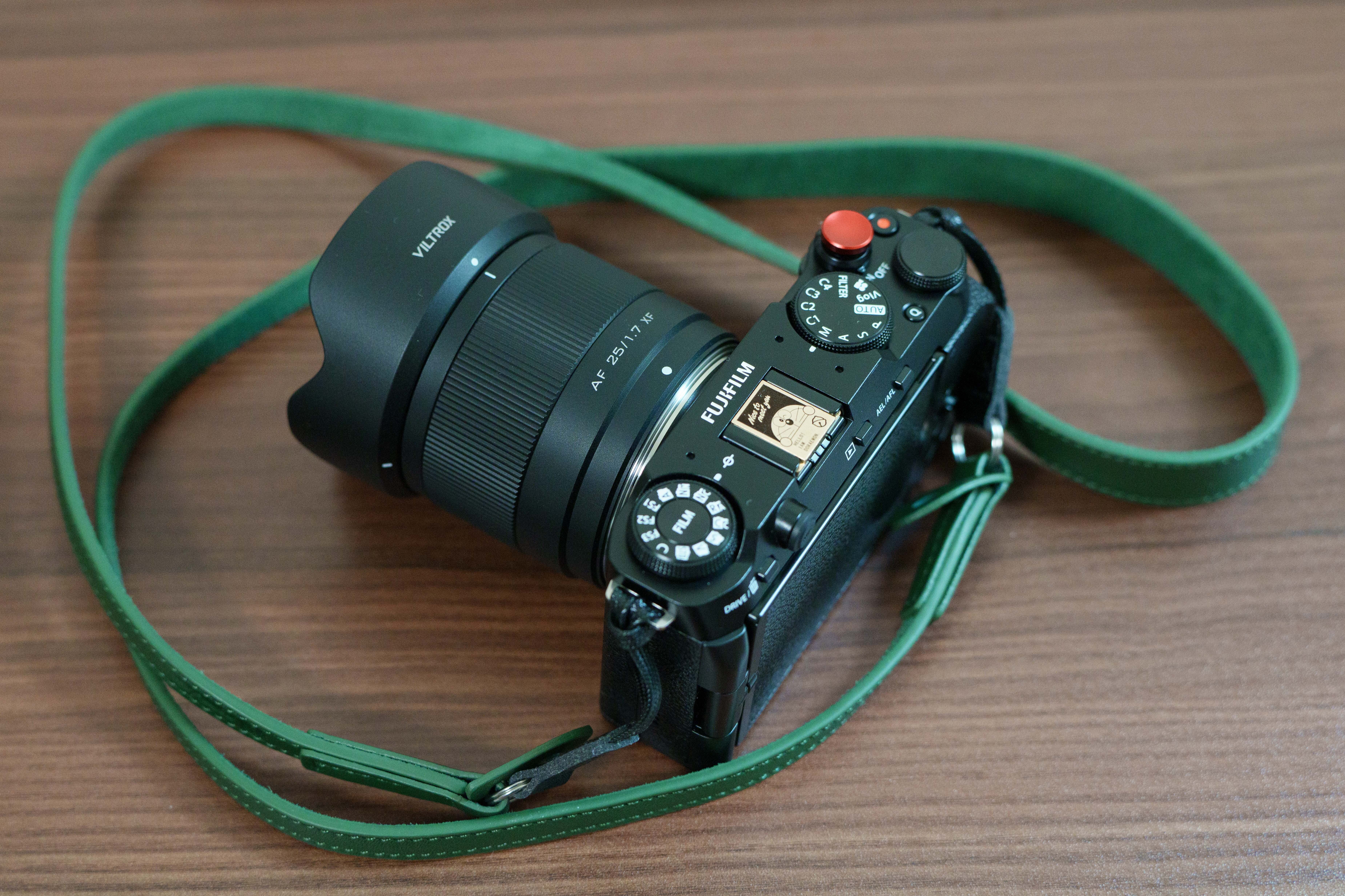 VILTROX 単焦点三兄弟の外観（25mm / 35mm / 56mm F1.7）｜あかうさ📸