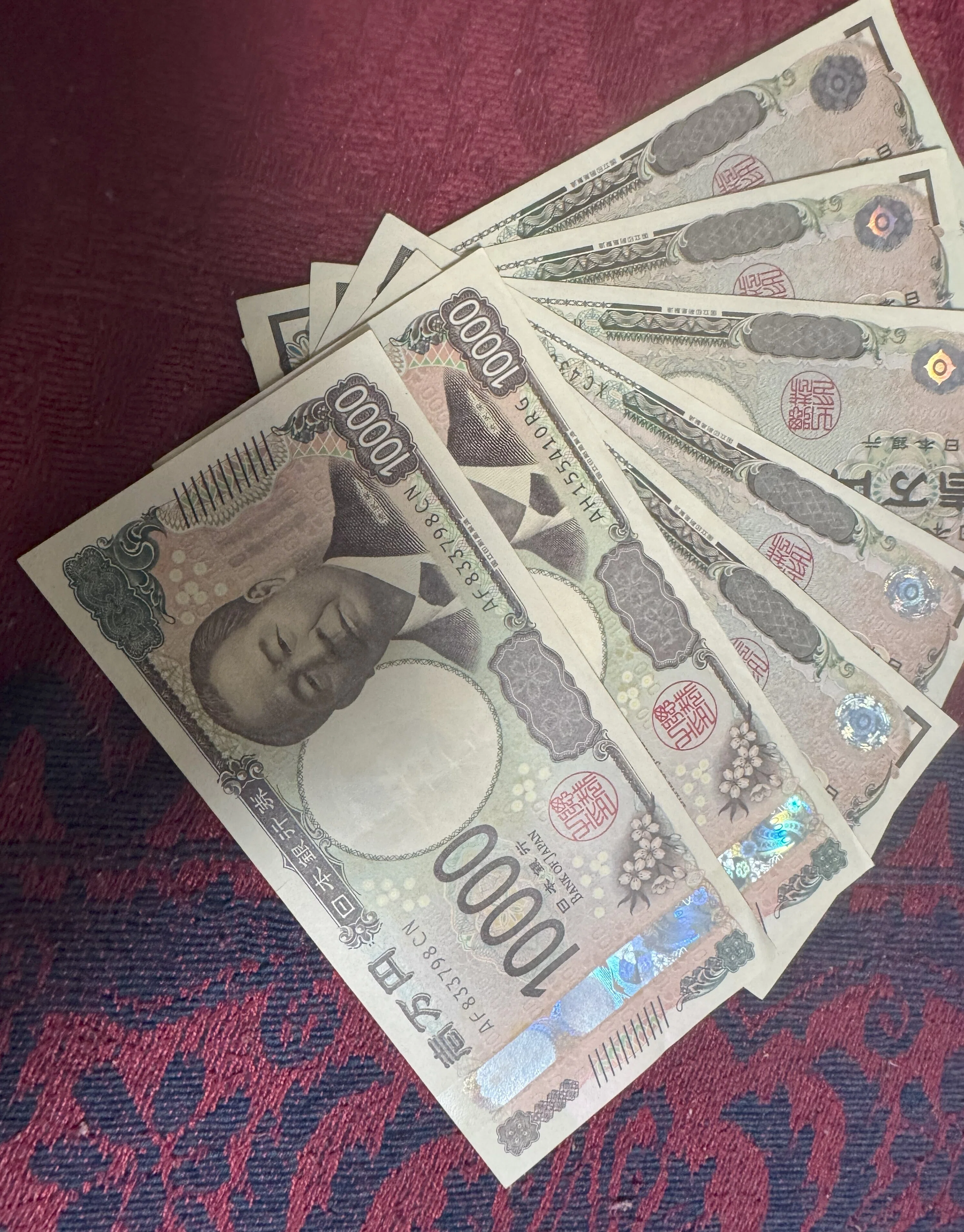 とっておきたいものは残しつつカードを売ったら7万になったので格安に