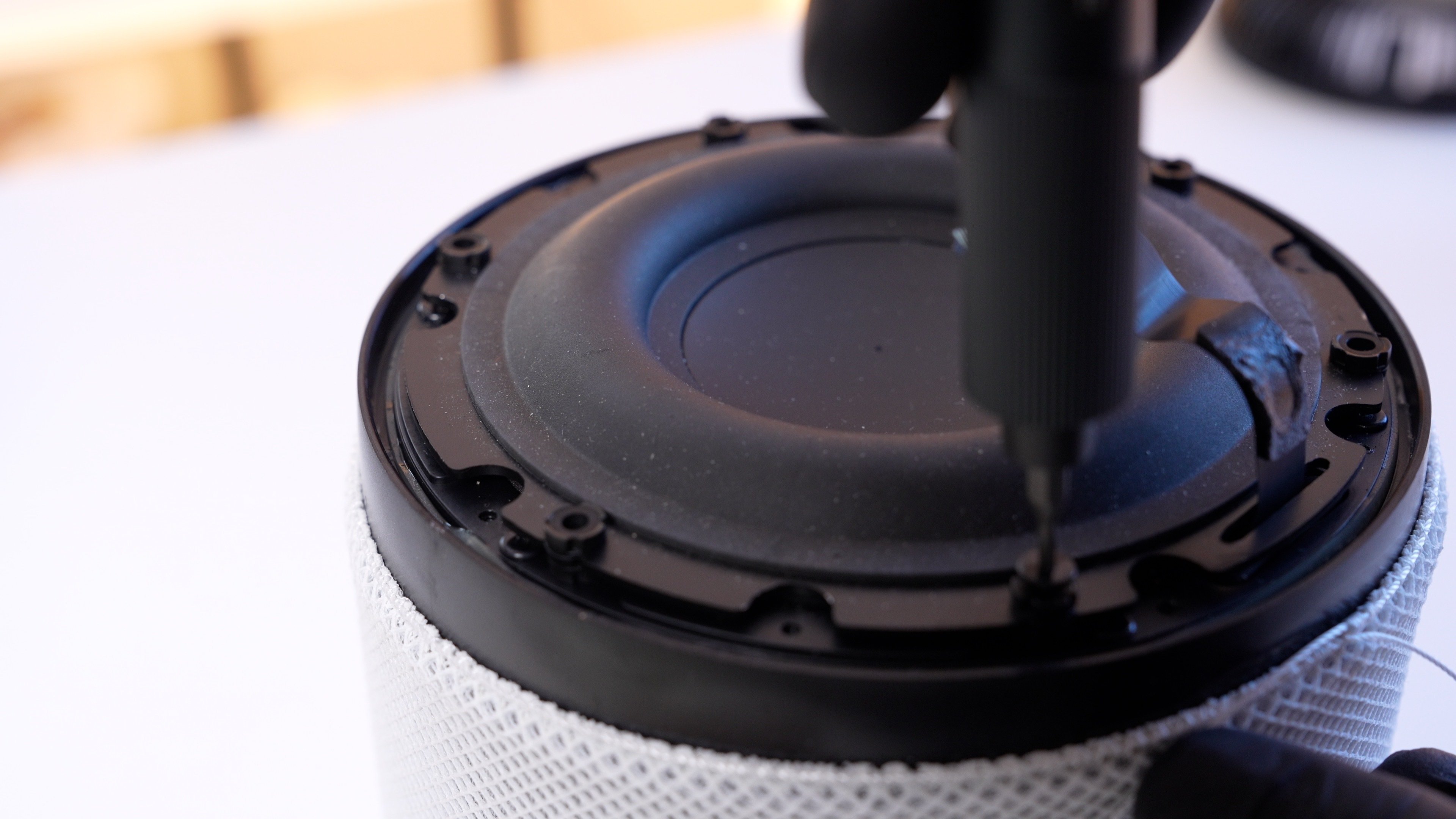 6000円ジャンク第一世代HomePodを修理！電源が入らない症状は