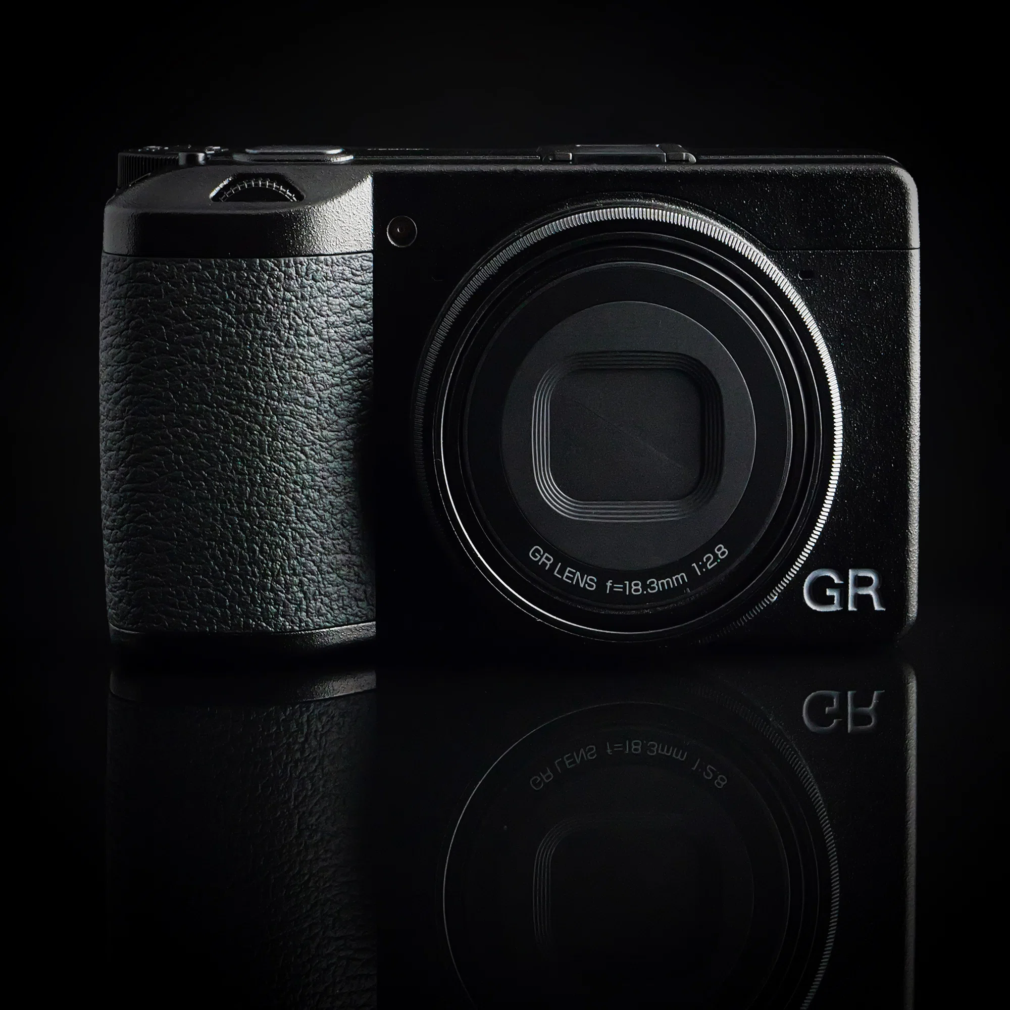 RICOH GR III HDF｜Hideo Takehara