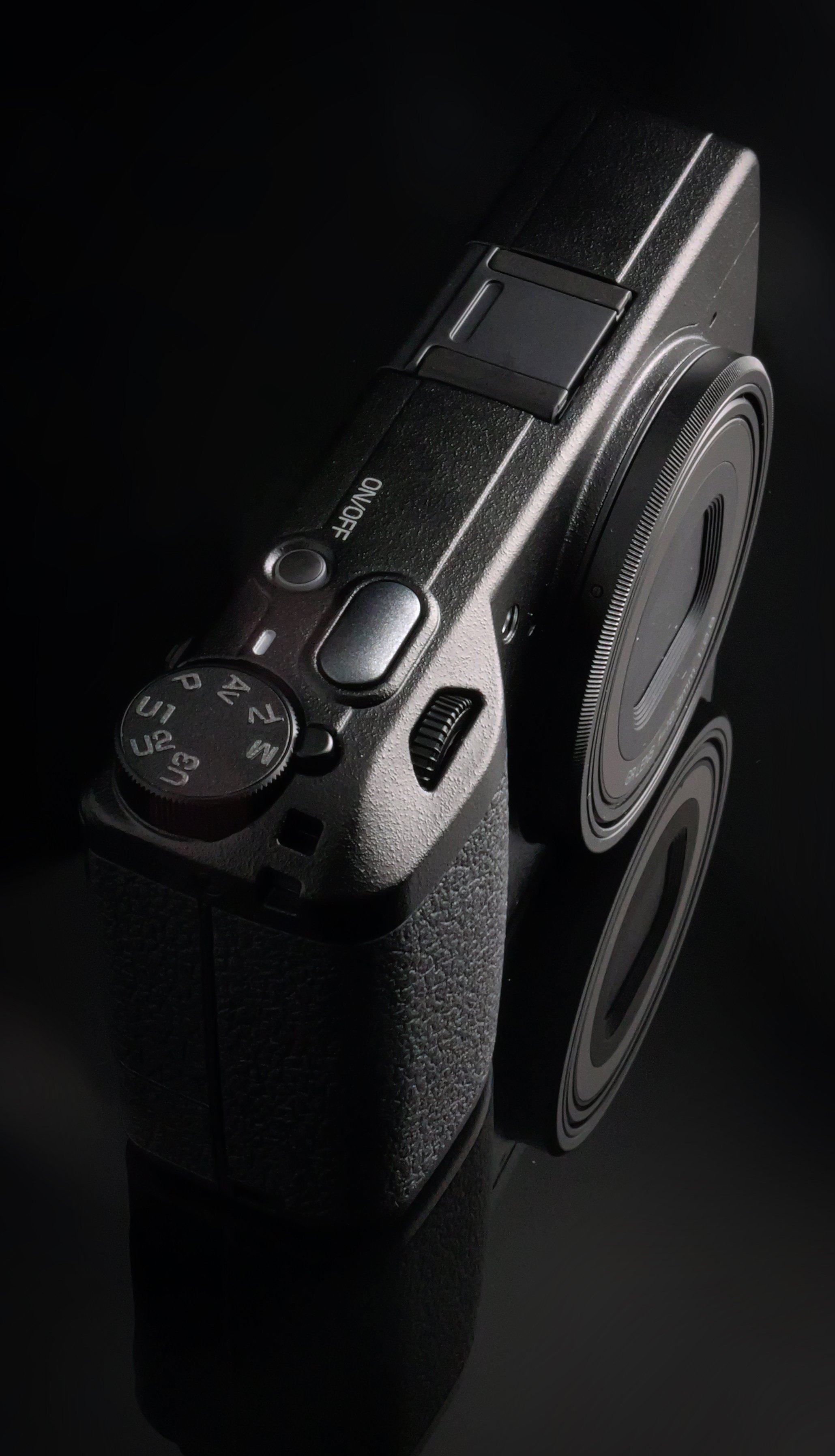 RICOH GR III HDF｜Hideo Takehara
