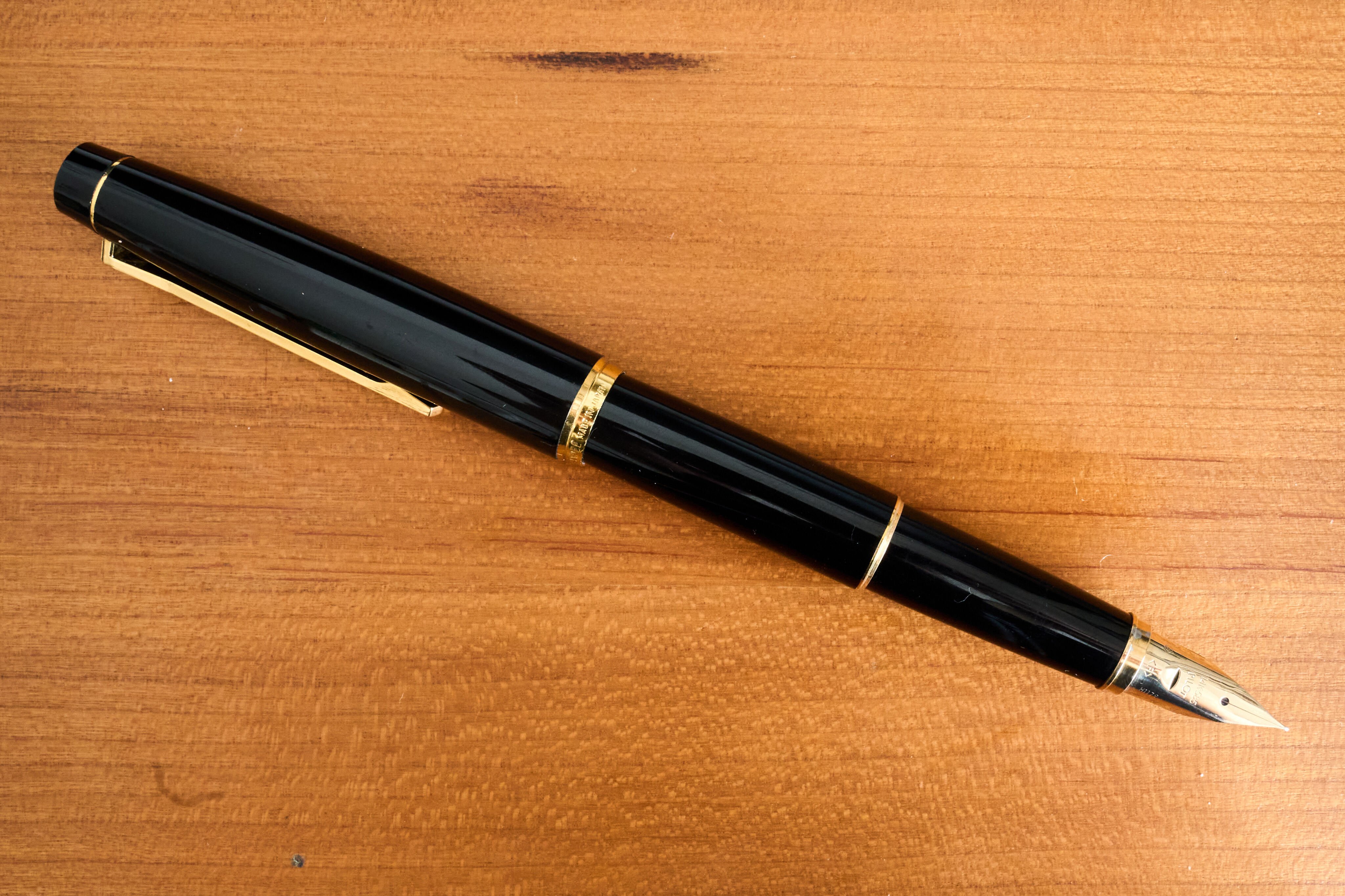 持ち歩いている万年筆～パイロット カスタム グランディ トモ｜凡太