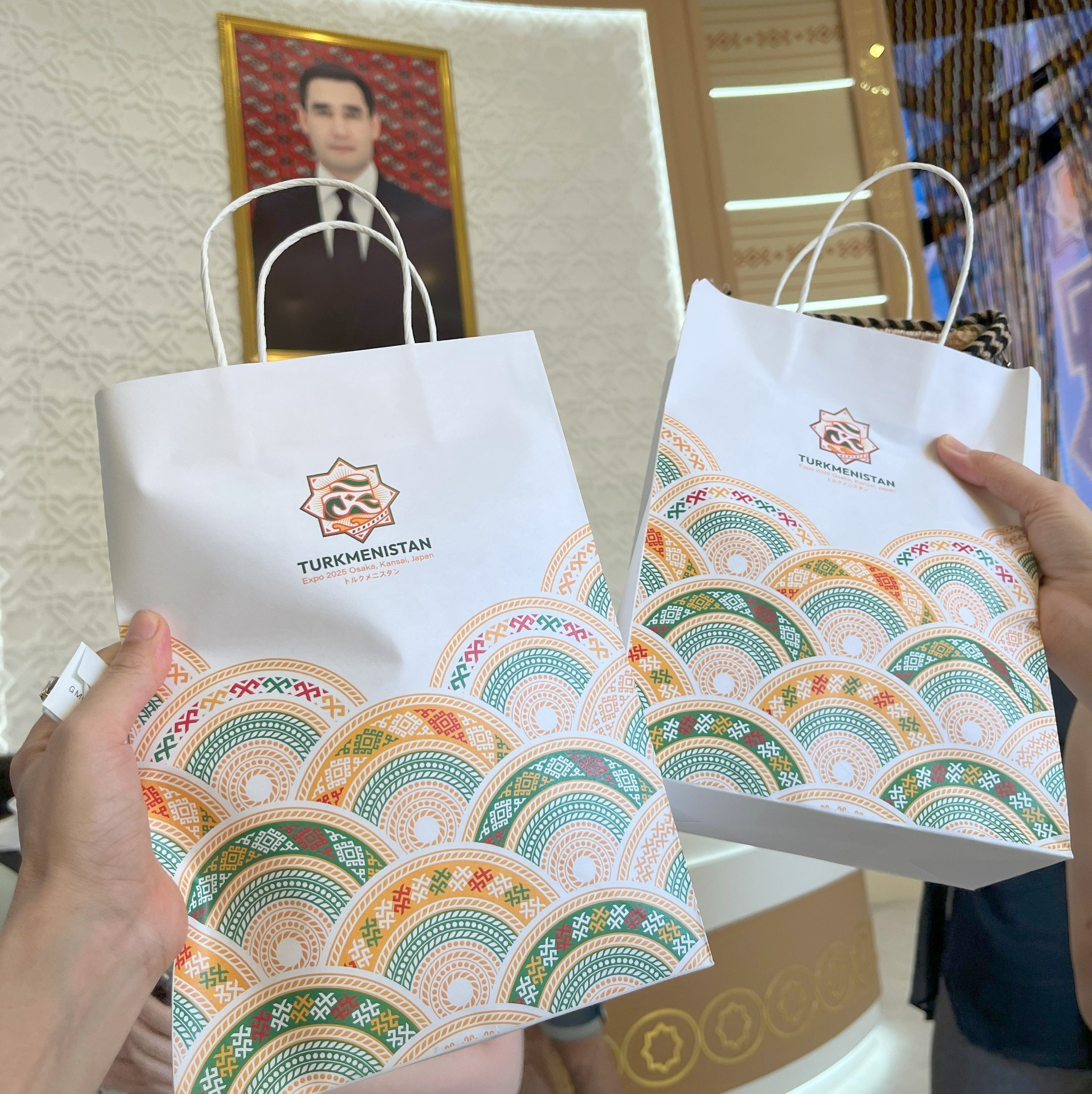 トルクメニスタンパビリオンショップ（2025.07.03thu）｜solaris