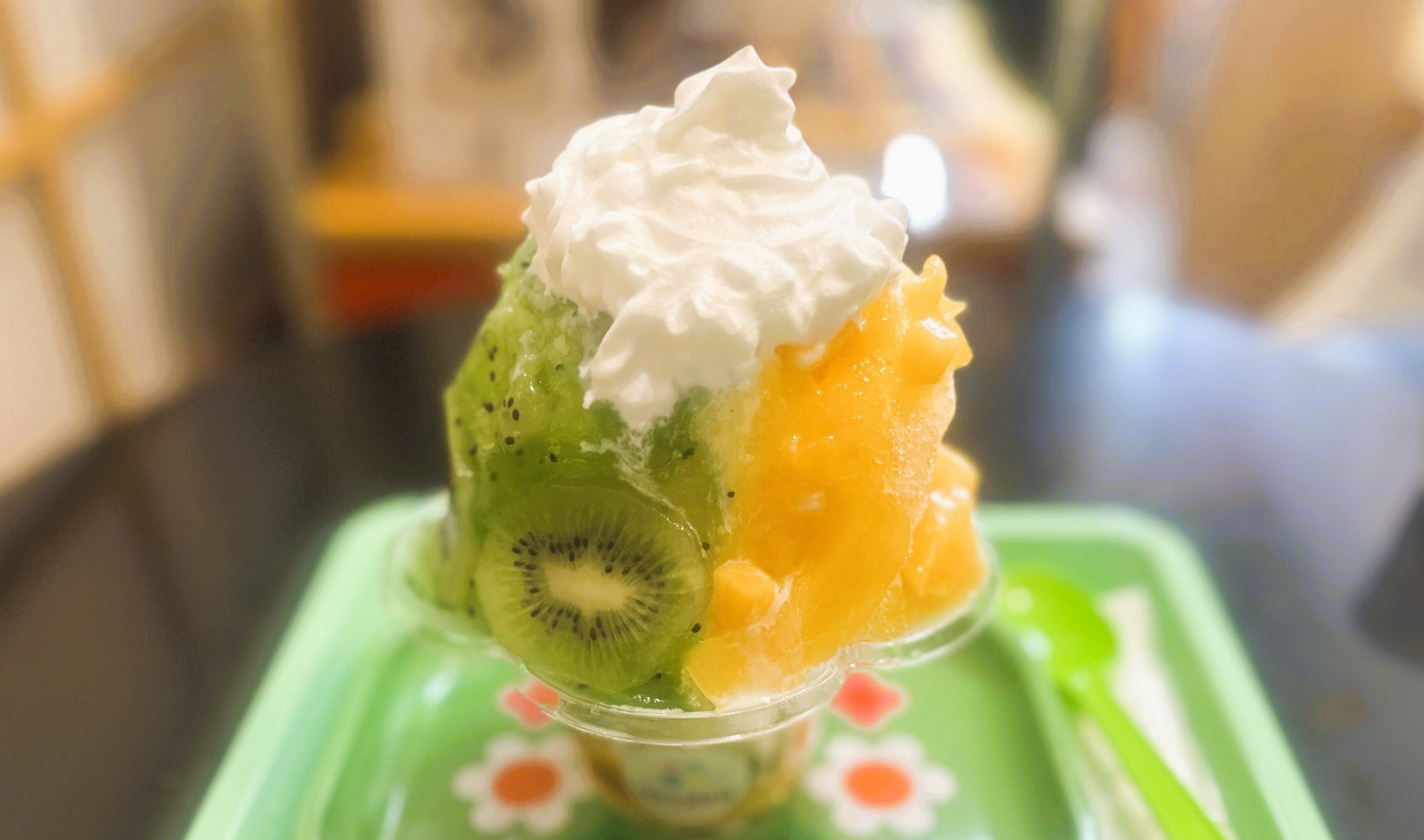 月島もんじゃストリート路地裏の絶品かき氷カフェ！大人気エシレバター