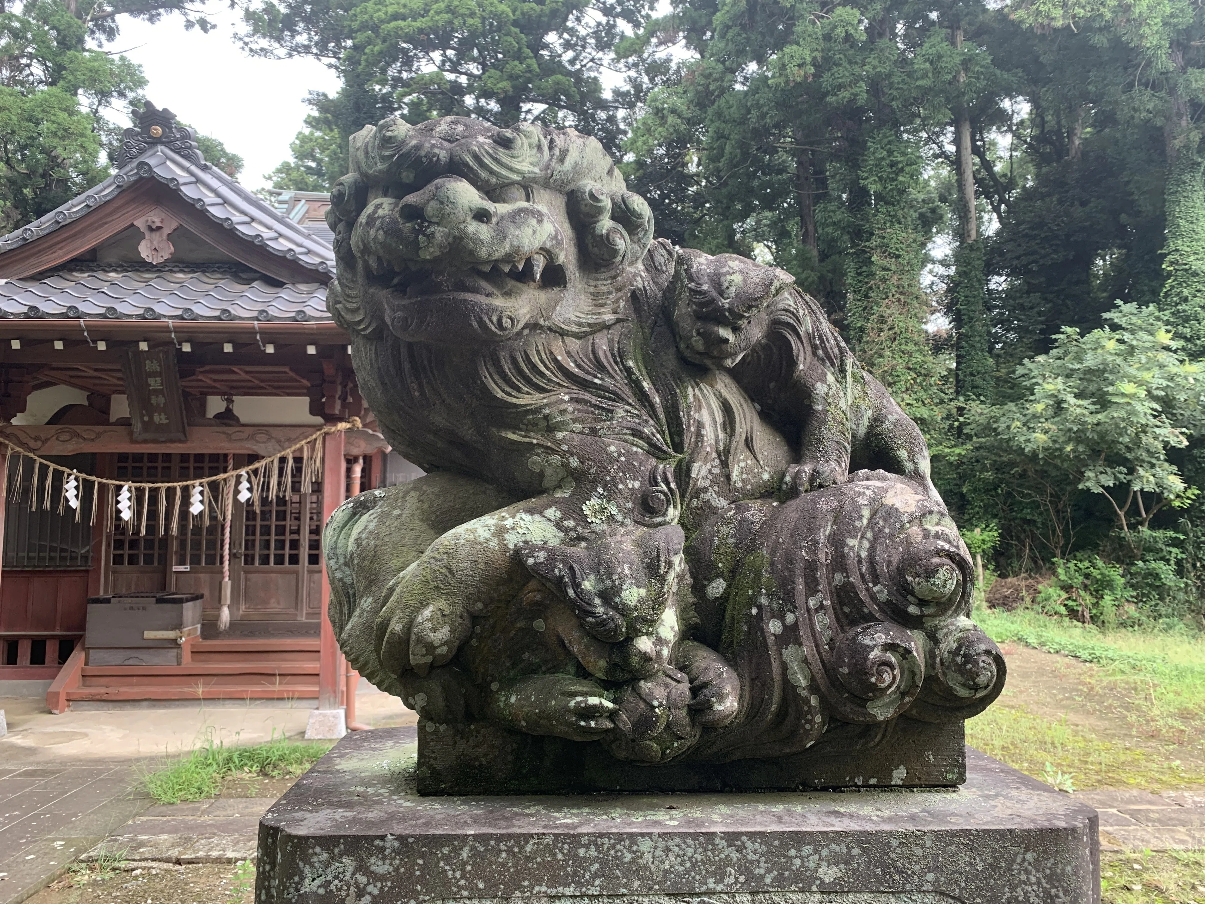 狛犬の石工たち｜キャプテン村社