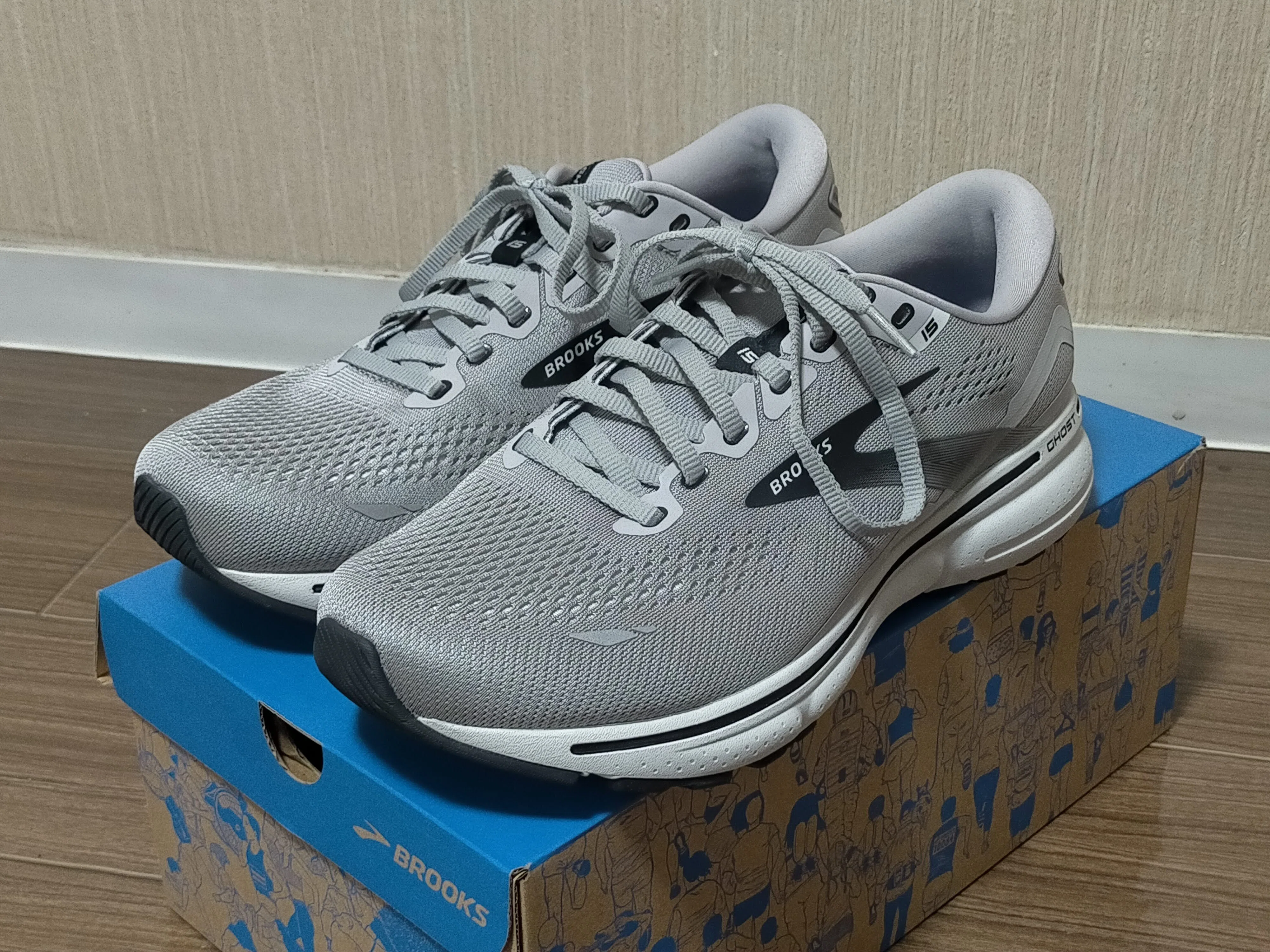 ブルックス ゴースト15 スーパーワイド（4E） 購入 レビュー｜よん
