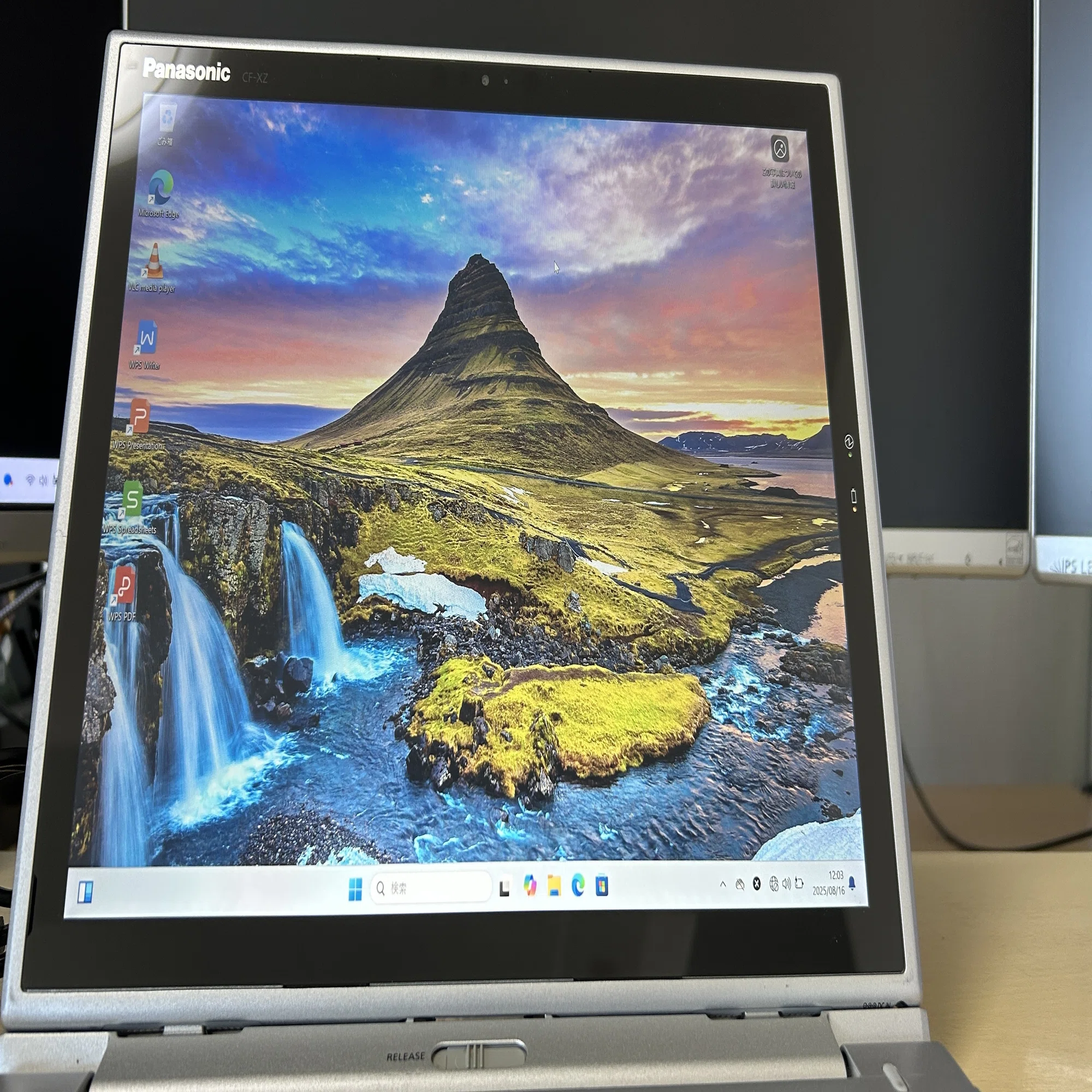 レッツノート CF-XZ6にChrome OSを入れて運用中｜ruype