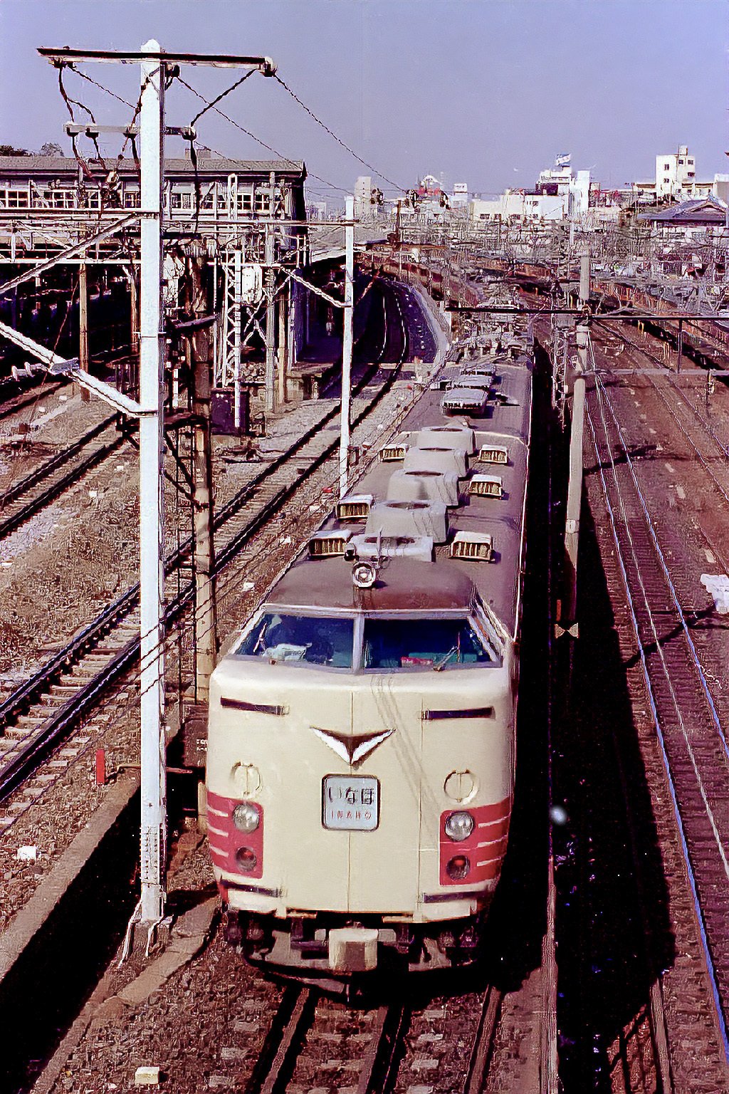 絵葉書　汽車の旅　５枚　袋付　戦前　鉄道省　食堂車　車内　上野駅　女優　踏切 v052, 1976年 上野駅界隈のL特急｜ひろやん