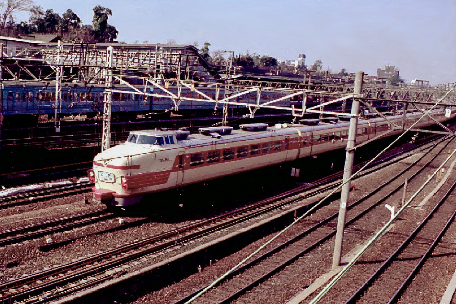v052, 1976年 上野駅界隈のL特急｜ひろやん