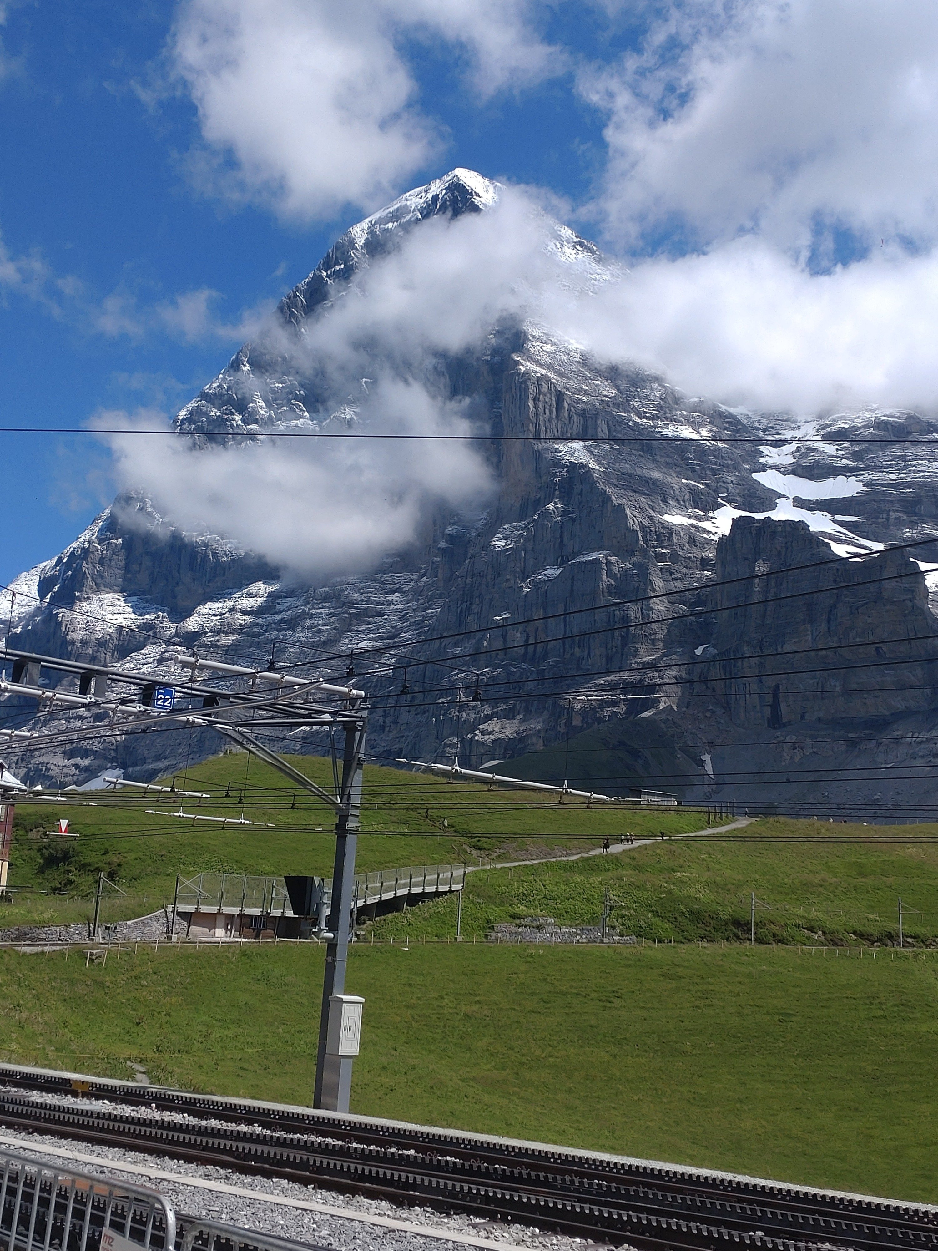 ド迫力のスイス no3｜干支は申