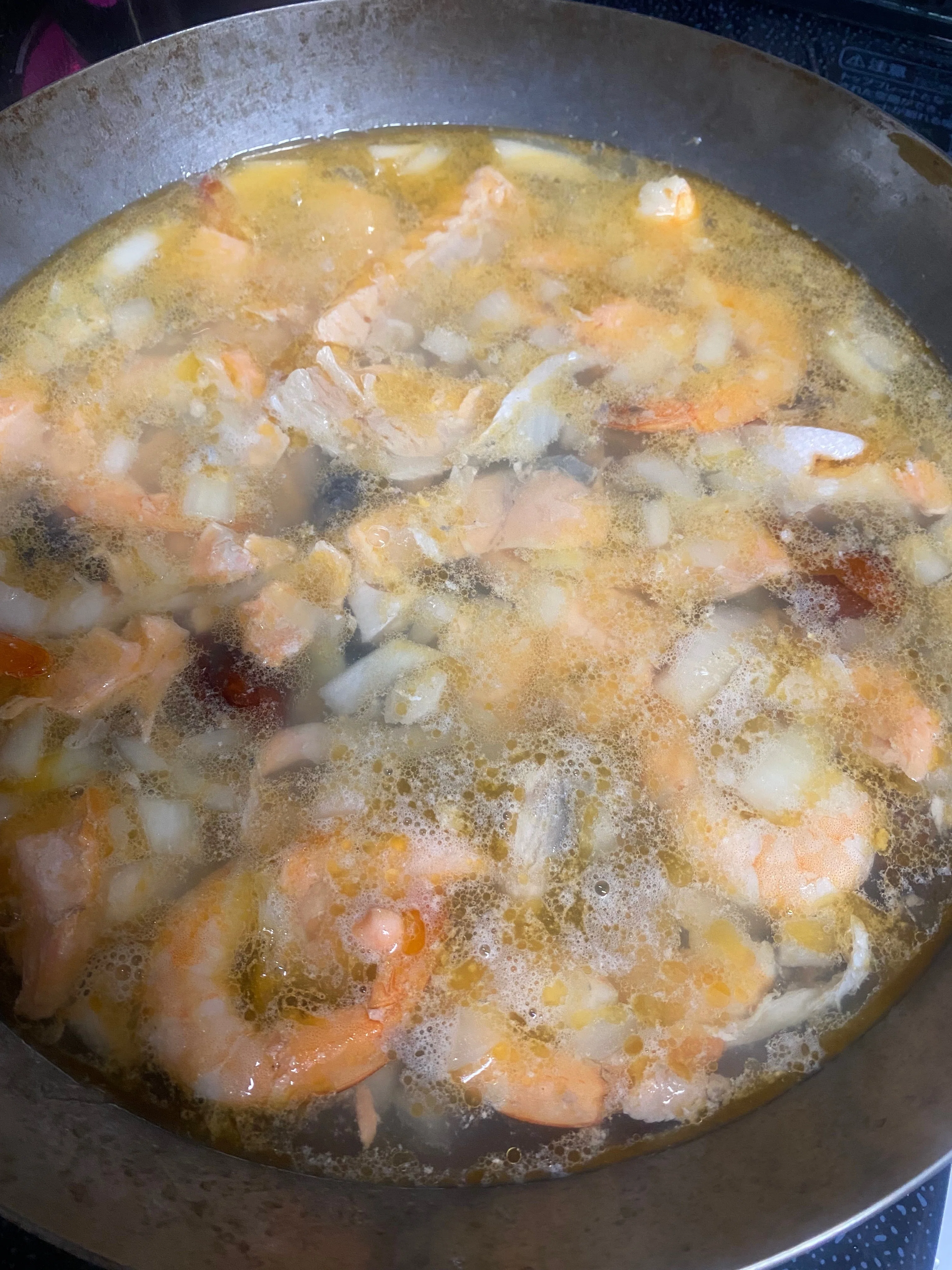 【洋書】バルセロナで購入！tortillaとpaellaレシピ本 スペインママが作る本場のパエリア@バルセロナ,スペイン La paella